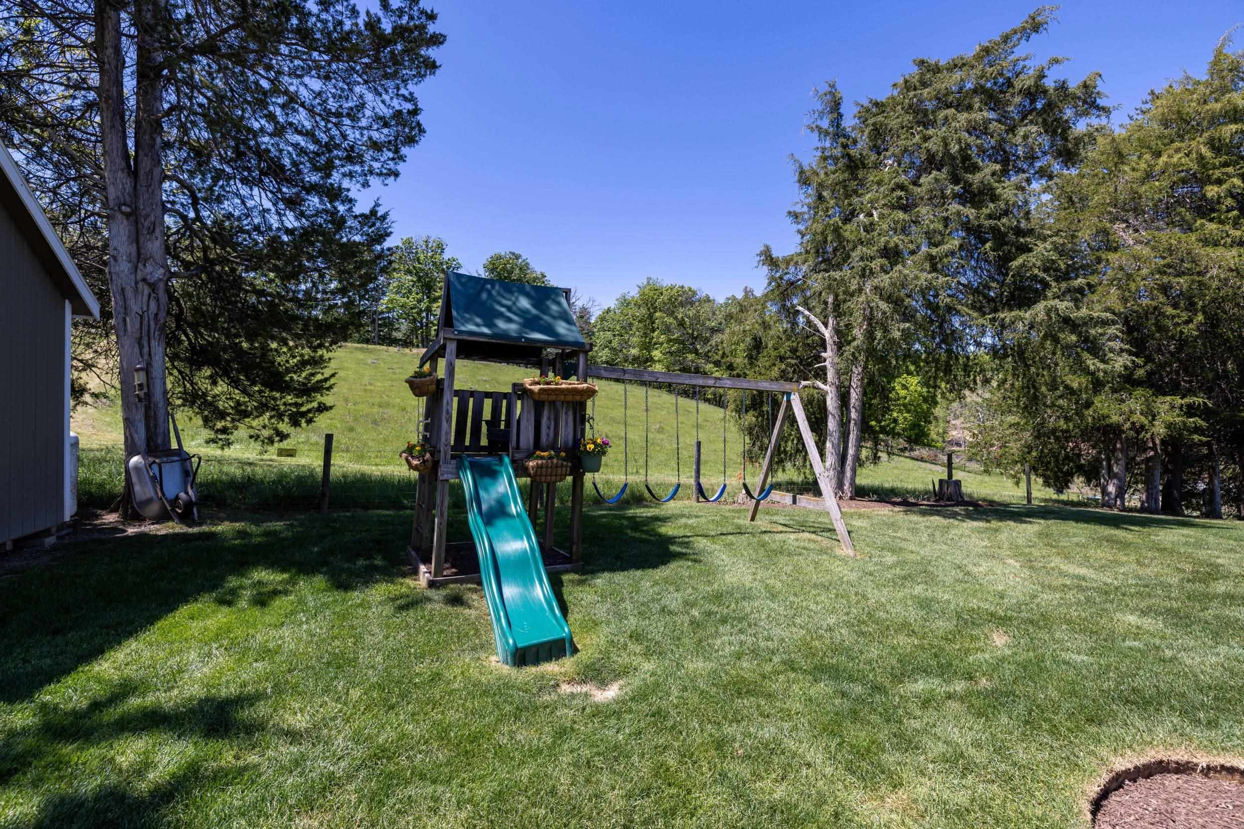 234 PARADISE LN, BRIDGEWATER, Virginia 22812, 4 Bedrooms Bedrooms, ,3 BathroomsBathrooms,Residential,234 Paradise Lane, Bridgewater, VA 22812,234 PARADISE LN,681672 MLS # 681672 234 PARADISE LN, BRIDGEWATER, Virginia 22812, 4 Bedrooms Bedrooms, ,3 BathroomsBathrooms,Residential,234 Paradise Lane, Bridgewater, VA 22812,234 PARADISE LN,681672 MLS # 681672