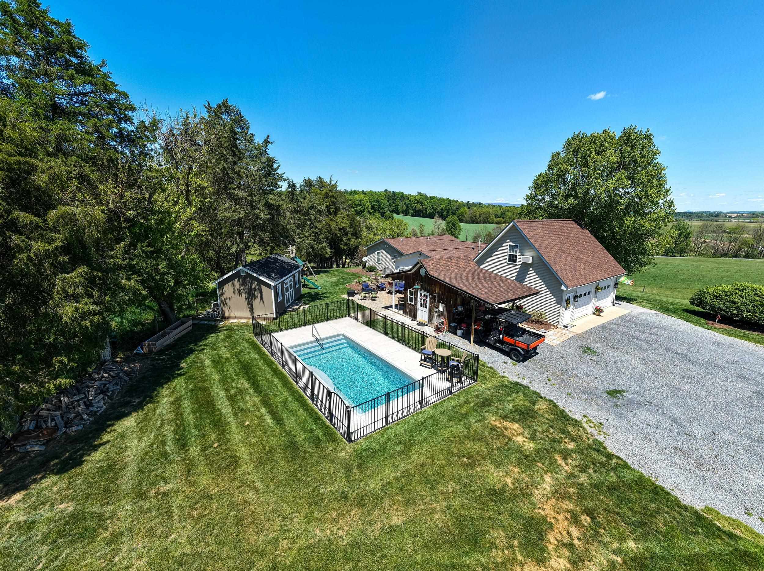 234 PARADISE LN, BRIDGEWATER, Virginia 22812, 4 Bedrooms Bedrooms, ,3 BathroomsBathrooms,Residential,234 Paradise Lane, Bridgewater, VA 22812,234 PARADISE LN,681672 MLS # 681672 234 PARADISE LN, BRIDGEWATER, Virginia 22812, 4 Bedrooms Bedrooms, ,3 BathroomsBathrooms,Residential,234 Paradise Lane, Bridgewater, VA 22812,234 PARADISE LN,681672 MLS # 681672