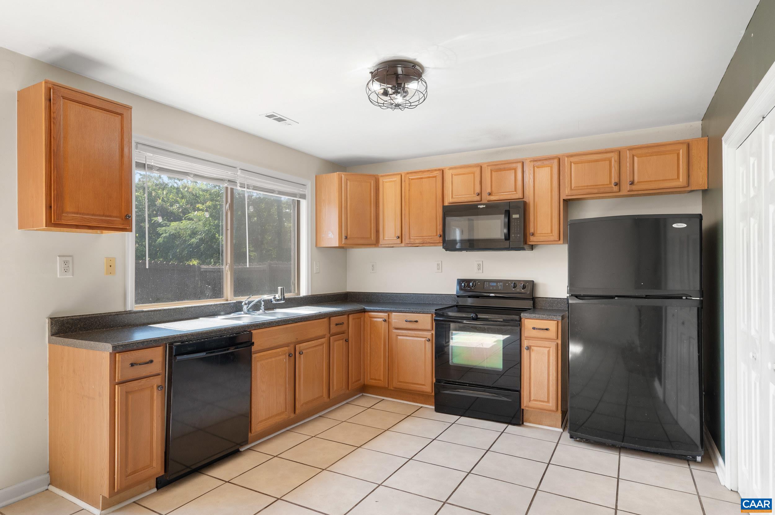 147 WOODLAKE DR, CHARLOTTESVILLE, Virginia 22901, 3 Bedrooms Bedrooms, ,1 BathroomBathrooms,Residential,147 WOODLAKE DR,681684 MLS # 681684 147 WOODLAKE DR, CHARLOTTESVILLE, Virginia 22901, 3 Bedrooms Bedrooms, ,1 BathroomBathrooms,Residential,147 WOODLAKE DR,681684 MLS # 681684