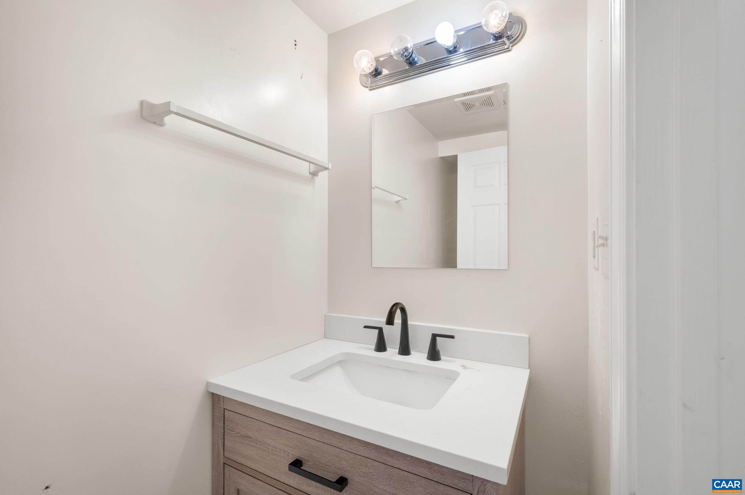 147 WOODLAKE DR, CHARLOTTESVILLE, Virginia 22901, 3 Bedrooms Bedrooms, ,1 BathroomBathrooms,Residential,147 WOODLAKE DR,681684 MLS # 681684 147 WOODLAKE DR, CHARLOTTESVILLE, Virginia 22901, 3 Bedrooms Bedrooms, ,1 BathroomBathrooms,Residential,147 WOODLAKE DR,681684 MLS # 681684