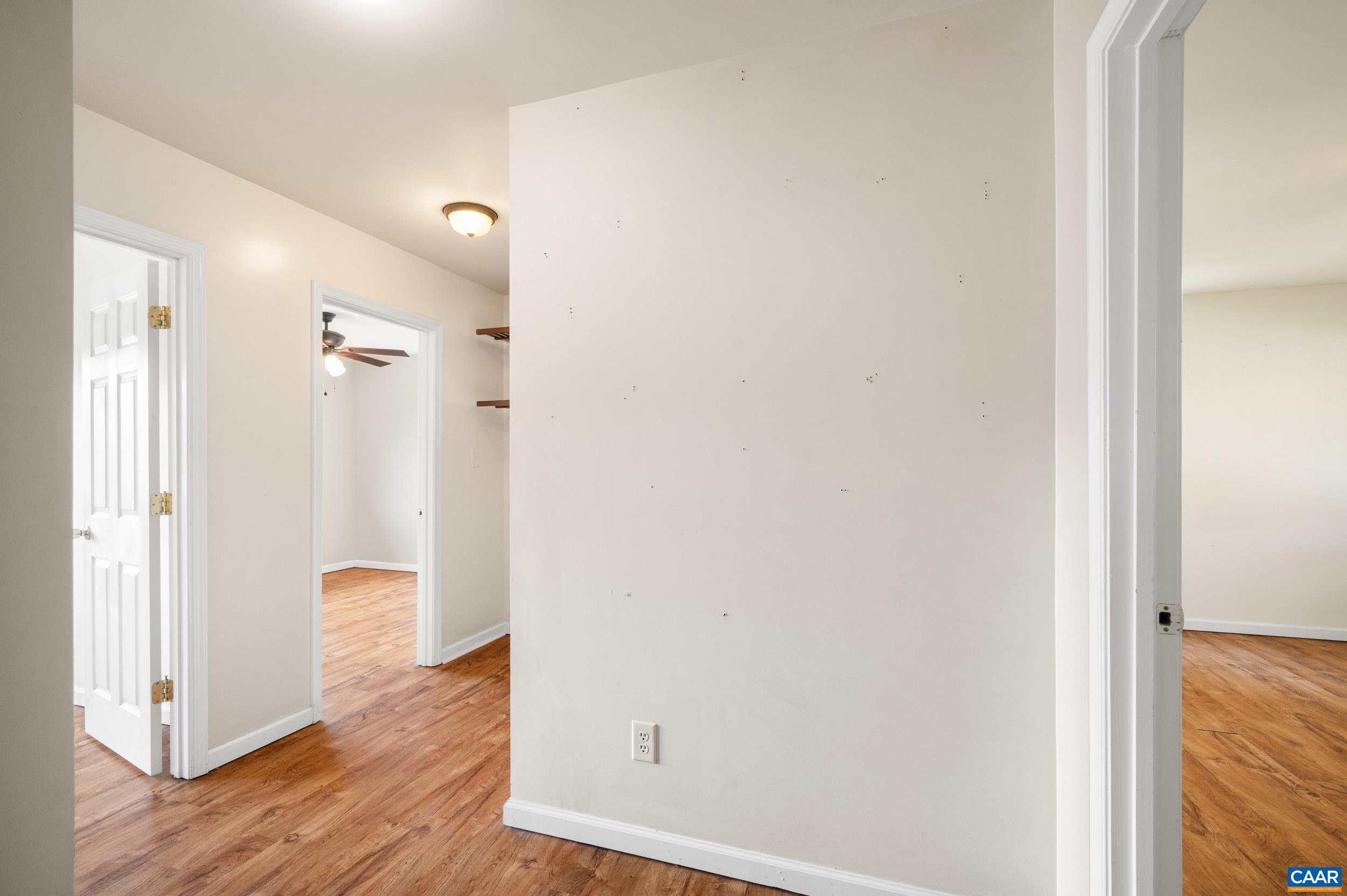 147 WOODLAKE DR, CHARLOTTESVILLE, Virginia 22901, 3 Bedrooms Bedrooms, ,1 BathroomBathrooms,Residential,147 WOODLAKE DR,681684 MLS # 681684 147 WOODLAKE DR, CHARLOTTESVILLE, Virginia 22901, 3 Bedrooms Bedrooms, ,1 BathroomBathrooms,Residential,147 WOODLAKE DR,681684 MLS # 681684