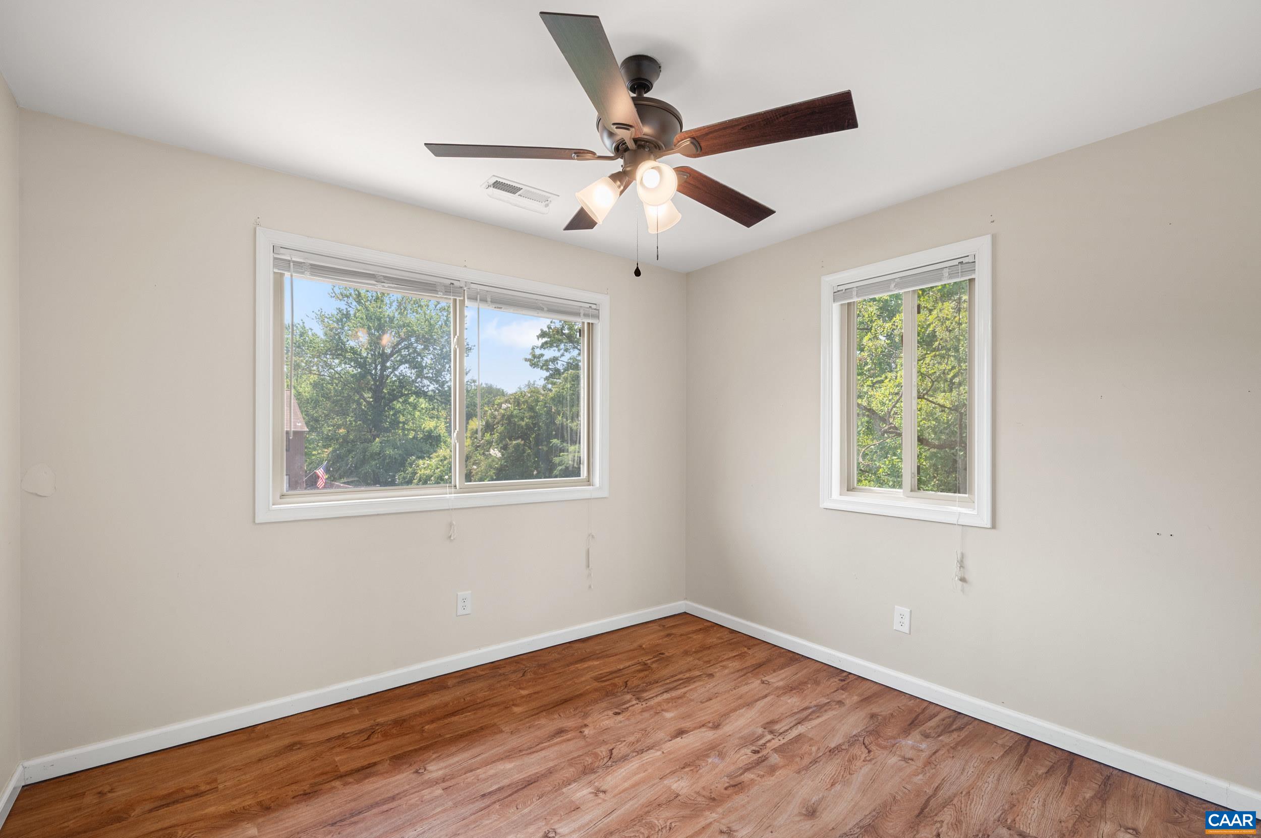 147 WOODLAKE DR, CHARLOTTESVILLE, Virginia 22901, 3 Bedrooms Bedrooms, ,1 BathroomBathrooms,Residential,147 WOODLAKE DR,681684 MLS # 681684 147 WOODLAKE DR, CHARLOTTESVILLE, Virginia 22901, 3 Bedrooms Bedrooms, ,1 BathroomBathrooms,Residential,147 WOODLAKE DR,681684 MLS # 681684