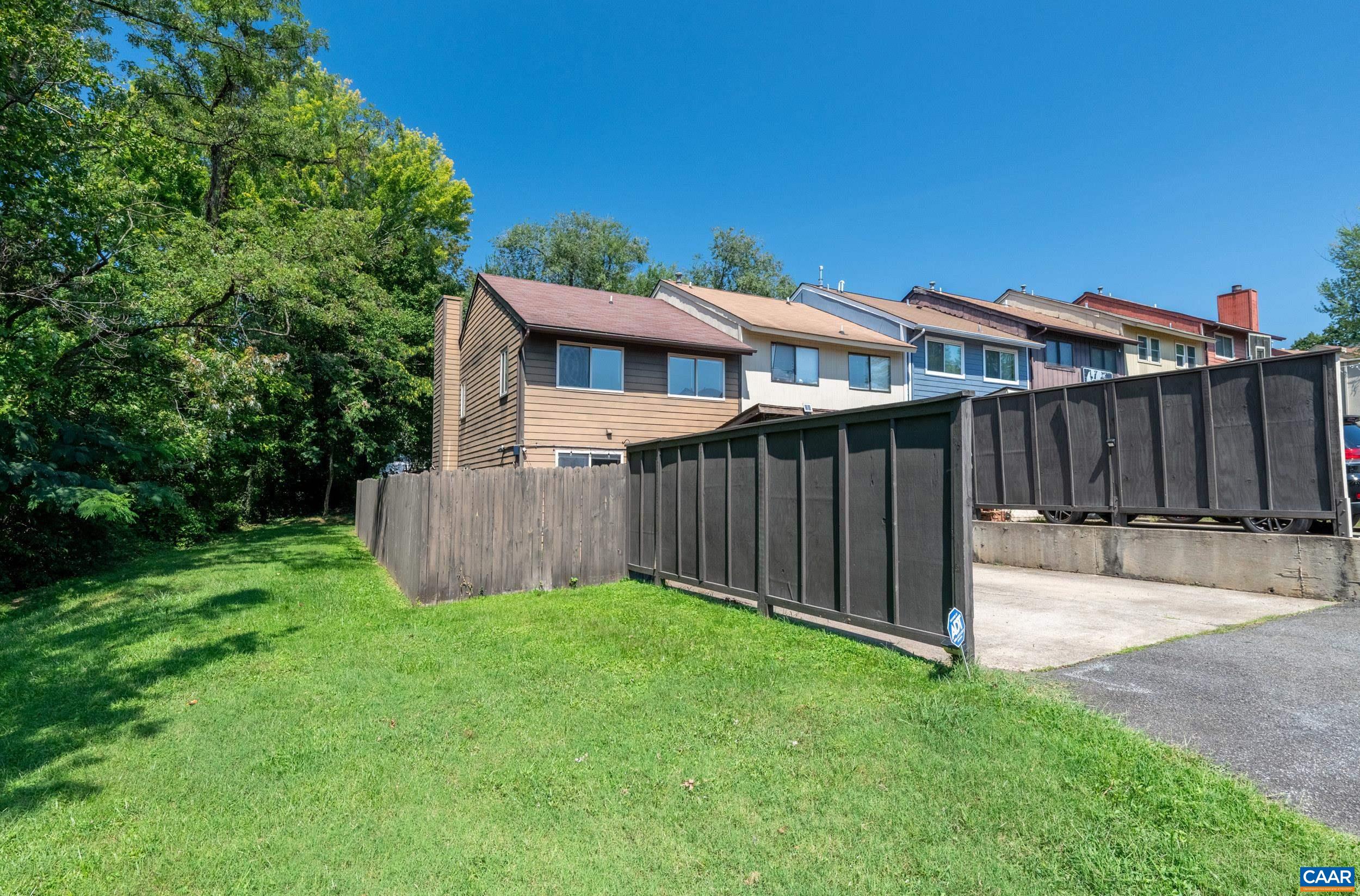 147 WOODLAKE DR, CHARLOTTESVILLE, Virginia 22901, 3 Bedrooms Bedrooms, ,1 BathroomBathrooms,Residential,147 WOODLAKE DR,681684 MLS # 681684 147 WOODLAKE DR, CHARLOTTESVILLE, Virginia 22901, 3 Bedrooms Bedrooms, ,1 BathroomBathrooms,Residential,147 WOODLAKE DR,681684 MLS # 681684