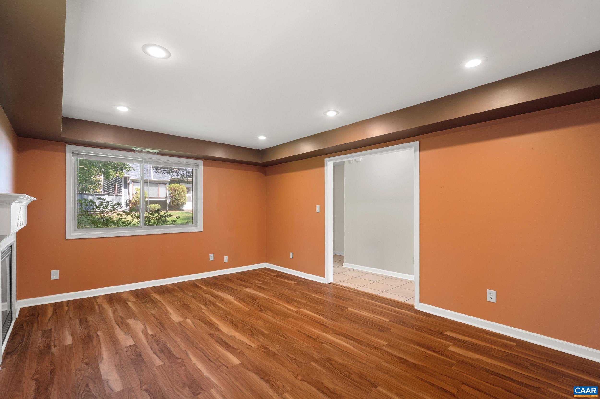 147 WOODLAKE DR, CHARLOTTESVILLE, Virginia 22901, 3 Bedrooms Bedrooms, ,1 BathroomBathrooms,Residential,147 WOODLAKE DR,681684 MLS # 681684 147 WOODLAKE DR, CHARLOTTESVILLE, Virginia 22901, 3 Bedrooms Bedrooms, ,1 BathroomBathrooms,Residential,147 WOODLAKE DR,681684 MLS # 681684
