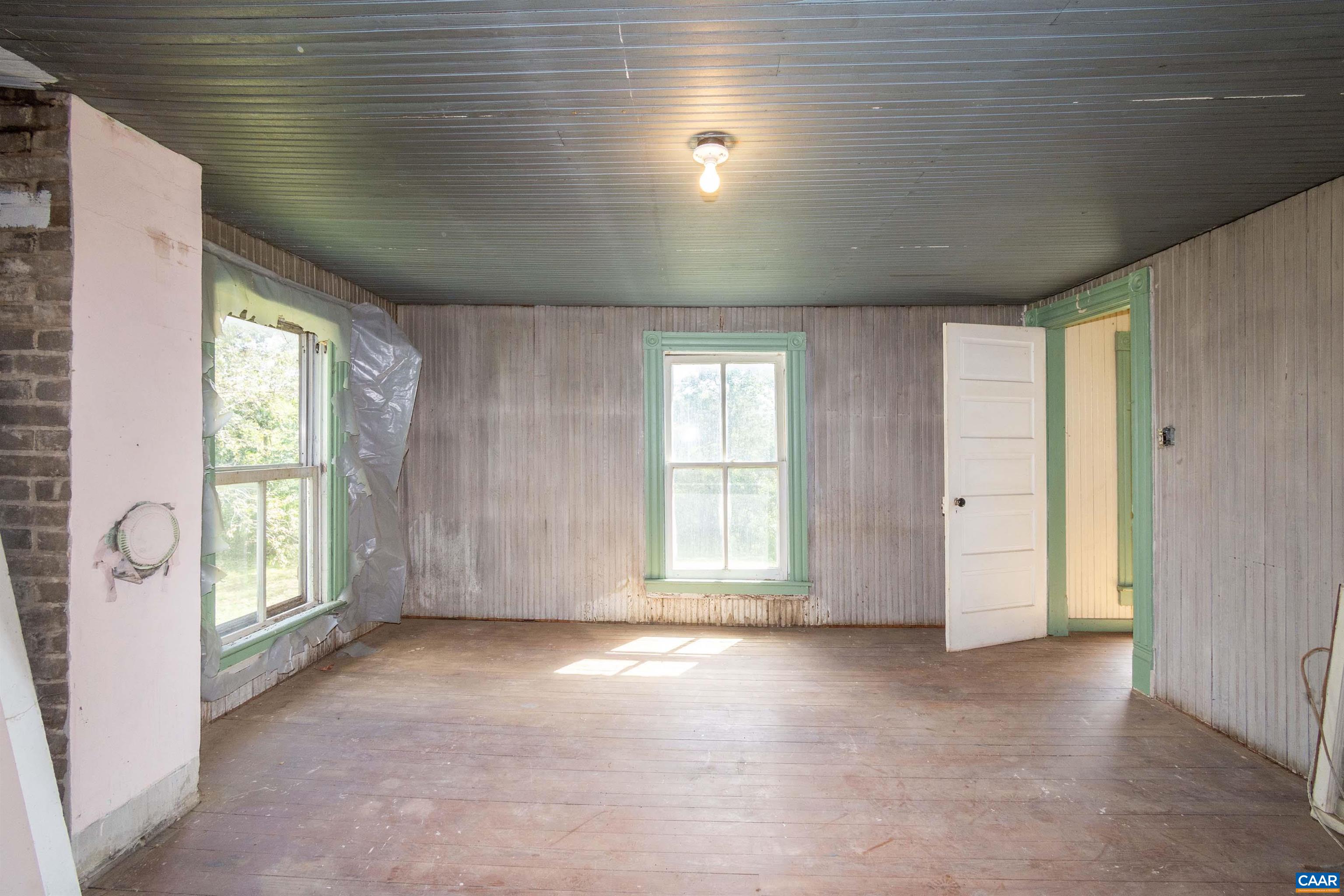 155 ROACHS LN, DILLWYN, Virginia 23936, 3 Bedrooms Bedrooms, ,2 BathroomsBathrooms,Residential,155 ROACHS LN,681693 MLS # 681693 155 ROACHS LN, DILLWYN, Virginia 23936, 3 Bedrooms Bedrooms, ,2 BathroomsBathrooms,Residential,155 ROACHS LN,681693 MLS # 681693