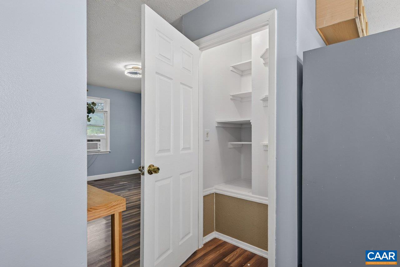 708 KING AVE, WAYNESBORO, Virginia 22980, 3 Bedrooms Bedrooms, ,2 BathroomsBathrooms,Residential,708 KING AVE,681699 MLS # 681699 708 KING AVE, WAYNESBORO, Virginia 22980, 3 Bedrooms Bedrooms, ,2 BathroomsBathrooms,Residential,708 KING AVE,681699 MLS # 681699