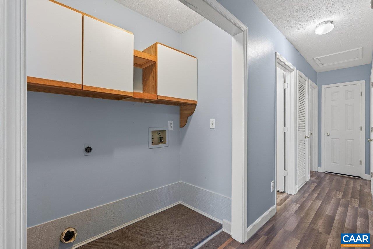 708 KING AVE, WAYNESBORO, Virginia 22980, 3 Bedrooms Bedrooms, ,2 BathroomsBathrooms,Residential,708 KING AVE,681699 MLS # 681699 708 KING AVE, WAYNESBORO, Virginia 22980, 3 Bedrooms Bedrooms, ,2 BathroomsBathrooms,Residential,708 KING AVE,681699 MLS # 681699