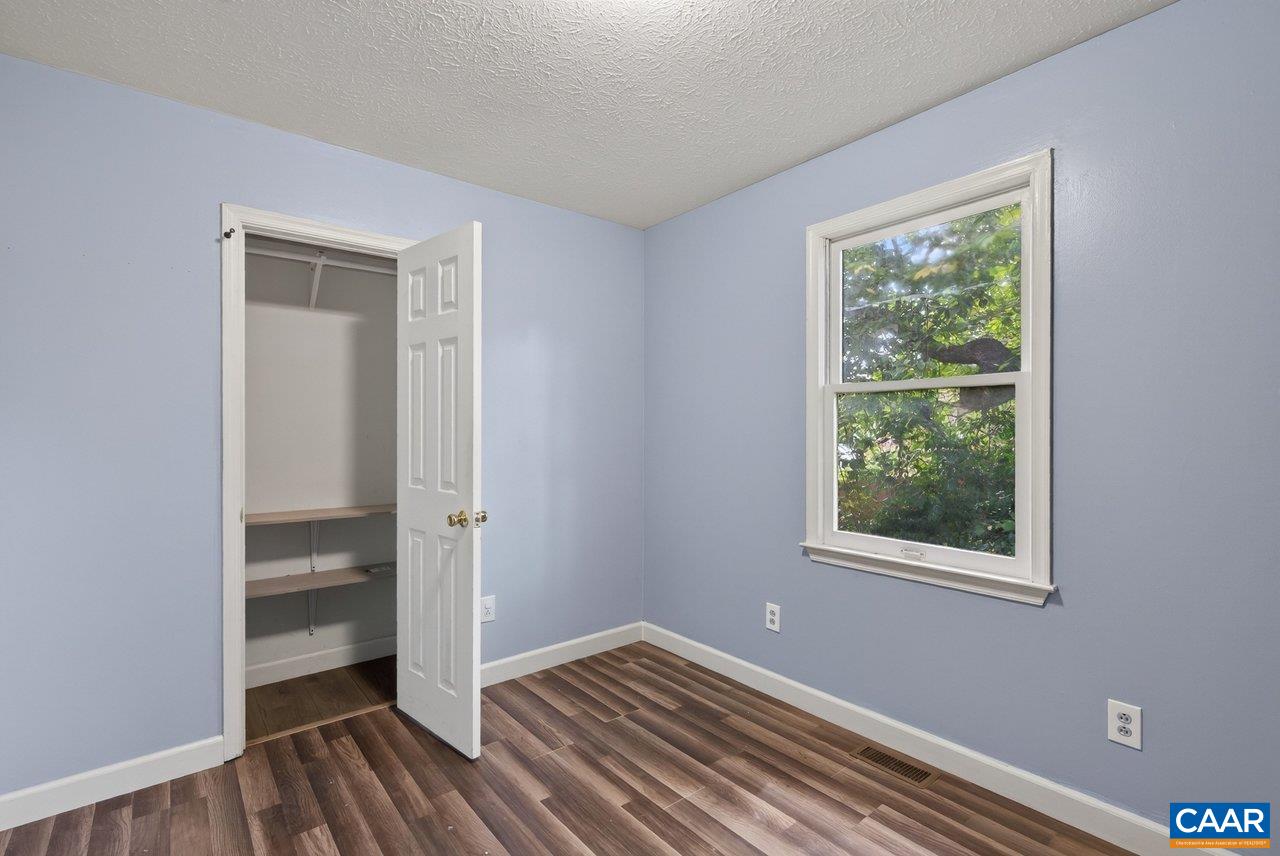 708 KING AVE, WAYNESBORO, Virginia 22980, 3 Bedrooms Bedrooms, ,2 BathroomsBathrooms,Residential,708 KING AVE,681699 MLS # 681699 708 KING AVE, WAYNESBORO, Virginia 22980, 3 Bedrooms Bedrooms, ,2 BathroomsBathrooms,Residential,708 KING AVE,681699 MLS # 681699