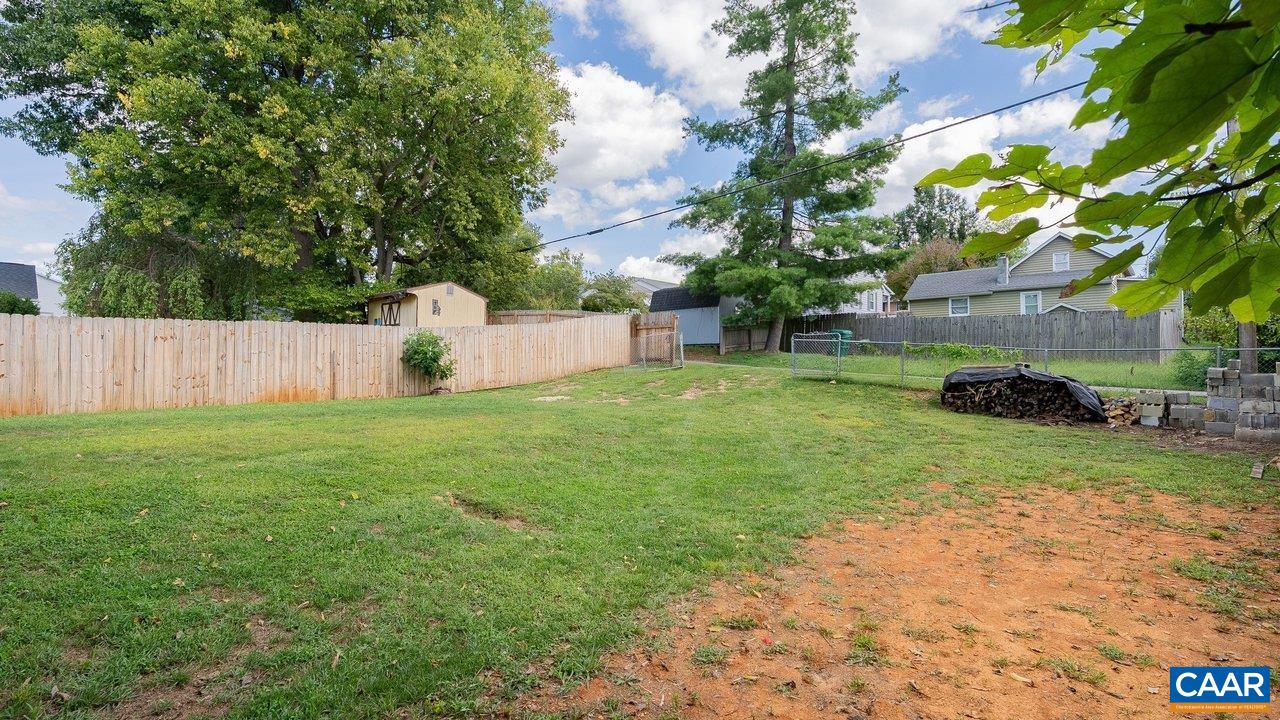 708 KING AVE, WAYNESBORO, Virginia 22980, 3 Bedrooms Bedrooms, ,2 BathroomsBathrooms,Residential,708 KING AVE,681699 MLS # 681699 708 KING AVE, WAYNESBORO, Virginia 22980, 3 Bedrooms Bedrooms, ,2 BathroomsBathrooms,Residential,708 KING AVE,681699 MLS # 681699