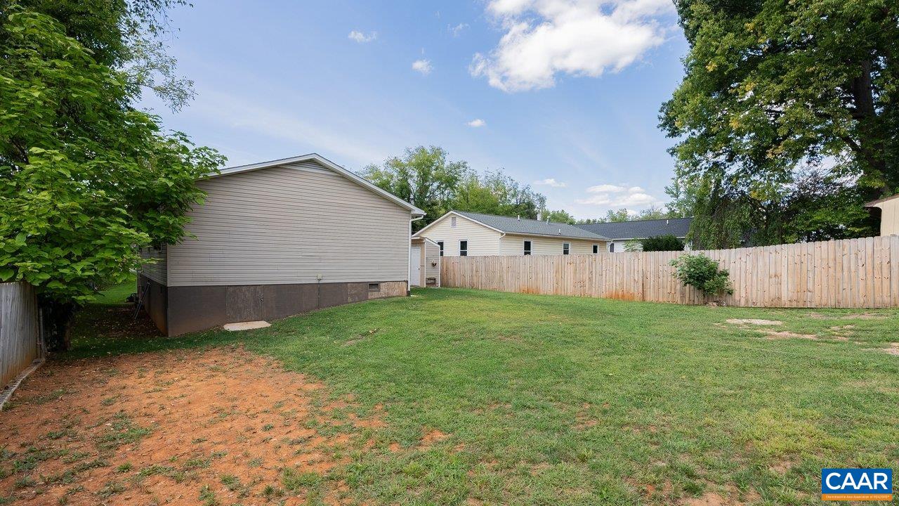 708 KING AVE, WAYNESBORO, Virginia 22980, 3 Bedrooms Bedrooms, ,2 BathroomsBathrooms,Residential,708 KING AVE,681699 MLS # 681699 708 KING AVE, WAYNESBORO, Virginia 22980, 3 Bedrooms Bedrooms, ,2 BathroomsBathrooms,Residential,708 KING AVE,681699 MLS # 681699