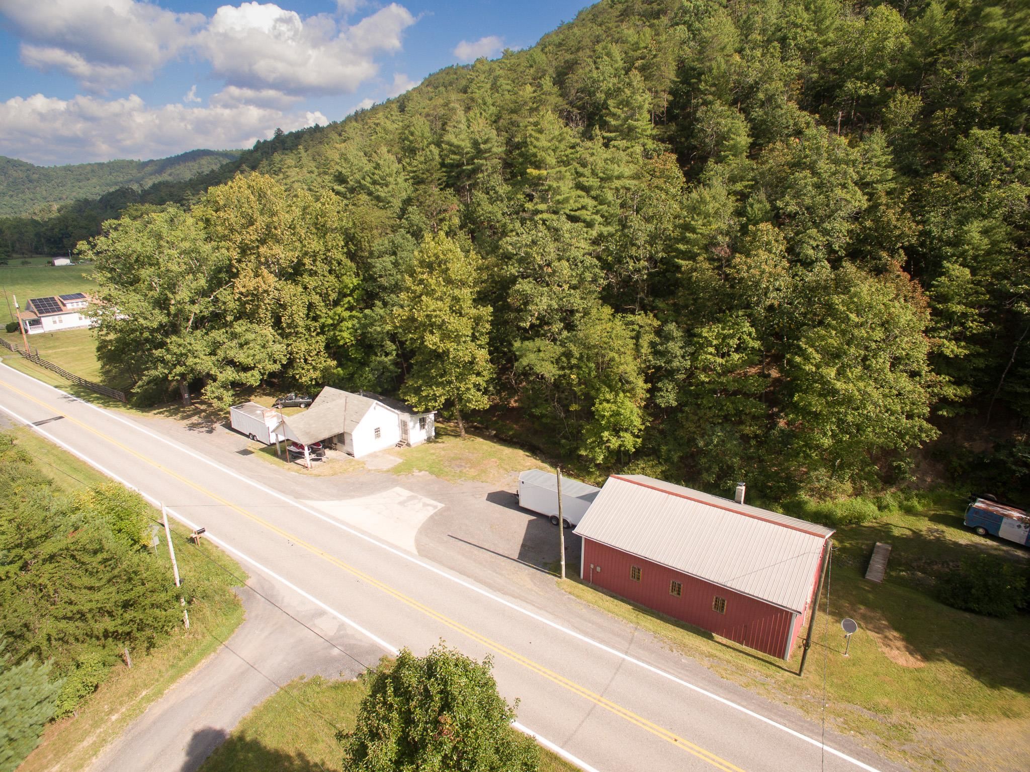 15847 HIGHLAND TPKE, HEAD WATERS, Virginia 24442, 2 Bedrooms Bedrooms, ,Residential,15847 HIGHLAND TPKE,681704 MLS # 681704 15847 HIGHLAND TPKE, HEAD WATERS, Virginia 24442, 2 Bedrooms Bedrooms, ,Residential,15847 HIGHLAND TPKE,681704 MLS # 681704
