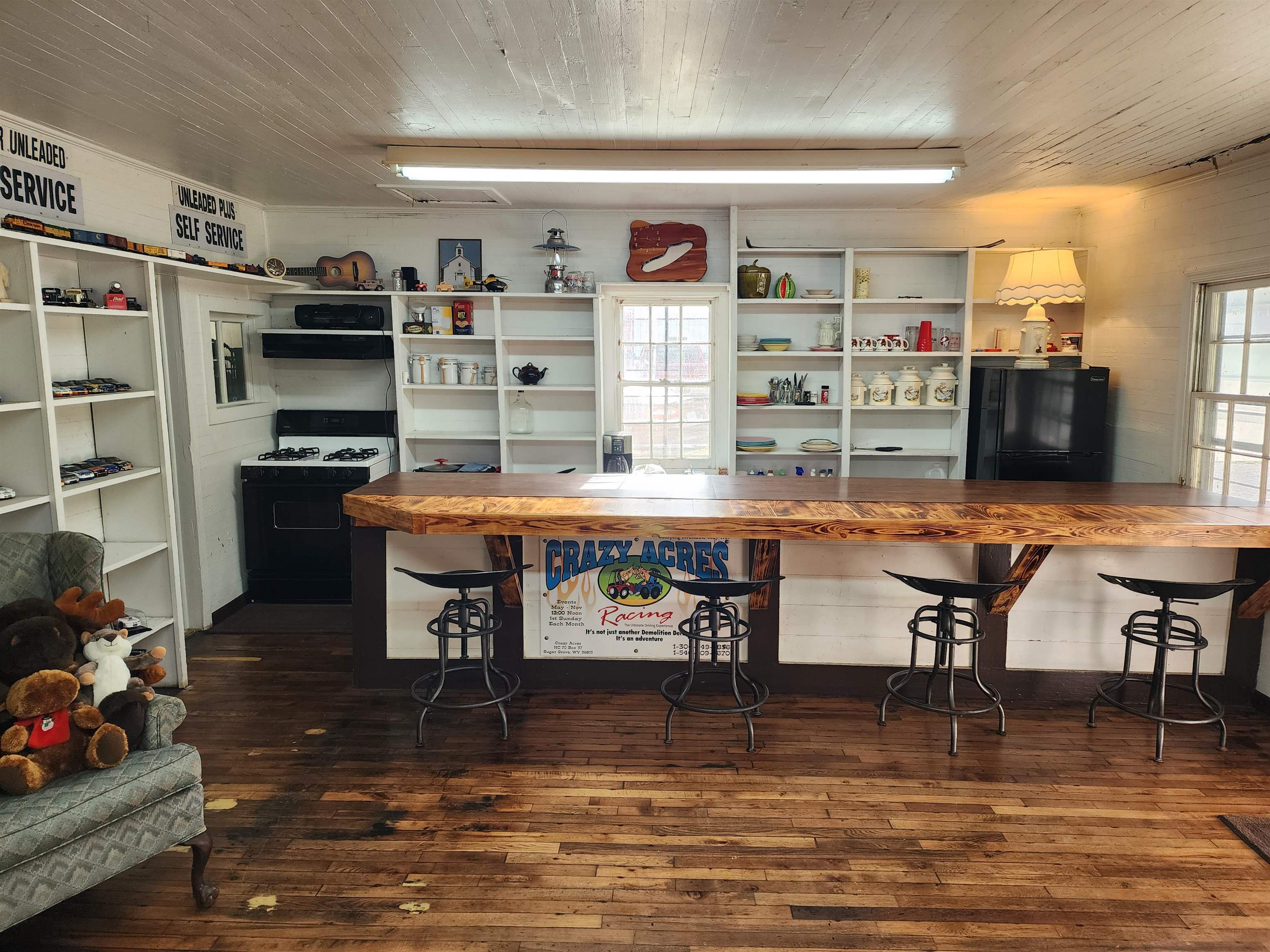 15847 HIGHLAND TPKE, HEAD WATERS, Virginia 24442, 2 Bedrooms Bedrooms, ,Residential,15847 HIGHLAND TPKE,681704 MLS # 681704 15847 HIGHLAND TPKE, HEAD WATERS, Virginia 24442, 2 Bedrooms Bedrooms, ,Residential,15847 HIGHLAND TPKE,681704 MLS # 681704