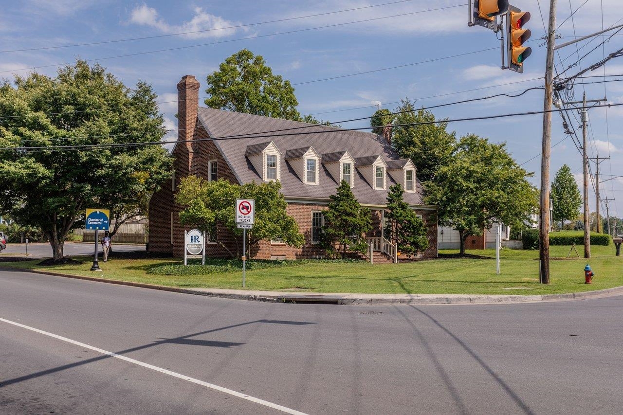 800 COUNTRY CLUB RD, HARRISONBURG, Virginia 22802, ,Commercial,800 COUNTRY CLUB RD,681707 MLS # 681707 800 COUNTRY CLUB RD, HARRISONBURG, Virginia 22802, ,Commercial,800 COUNTRY CLUB RD,681707 MLS # 681707