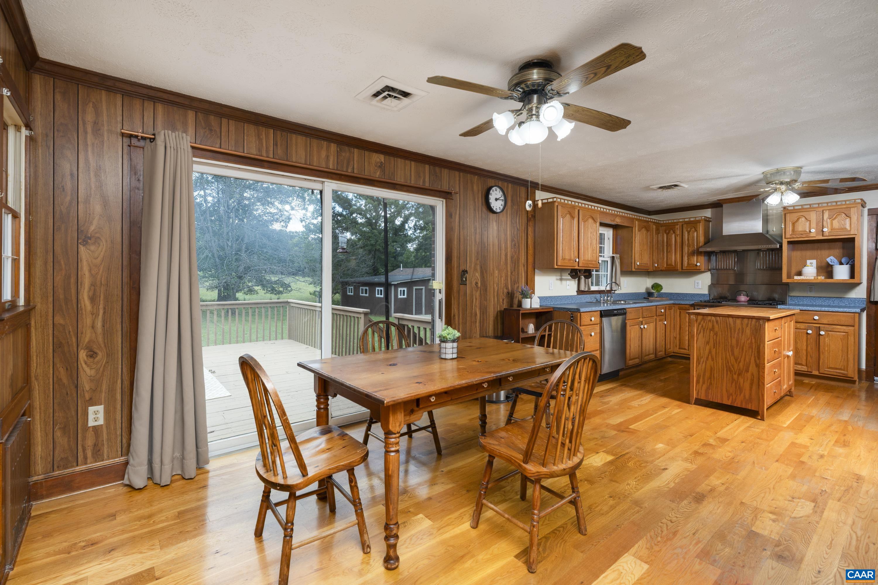 4015 FOX MOUNTAIN RD, ELKTON, Virginia 22827, 4 Bedrooms Bedrooms, ,2 BathroomsBathrooms,Residential,4015 FOX MOUNTAIN RD,681626 MLS # 681626