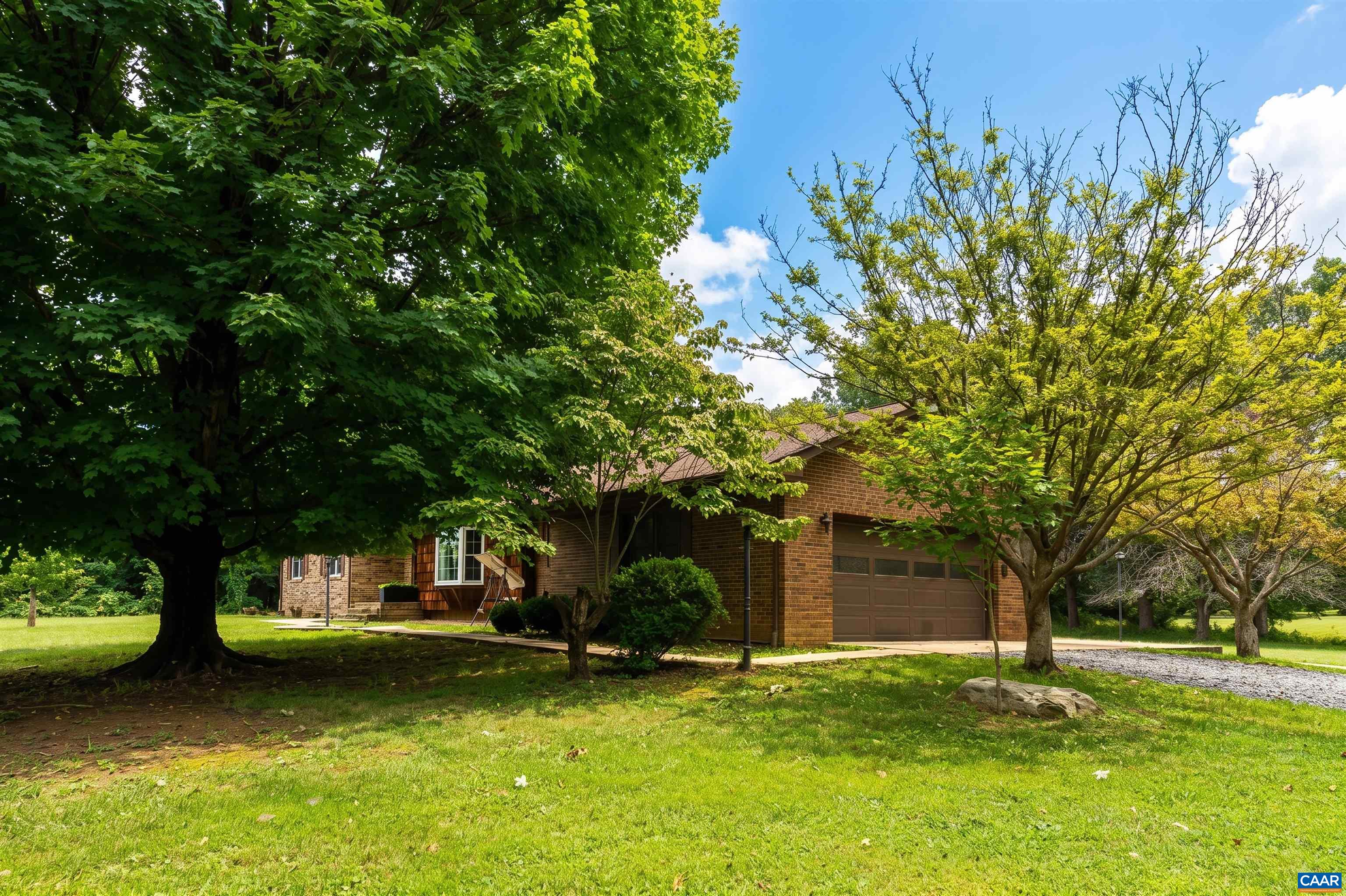 4015 FOX MOUNTAIN RD, ELKTON, Virginia 22827, 4 Bedrooms Bedrooms, ,2 BathroomsBathrooms,Residential,4015 FOX MOUNTAIN RD,681626 MLS # 681626