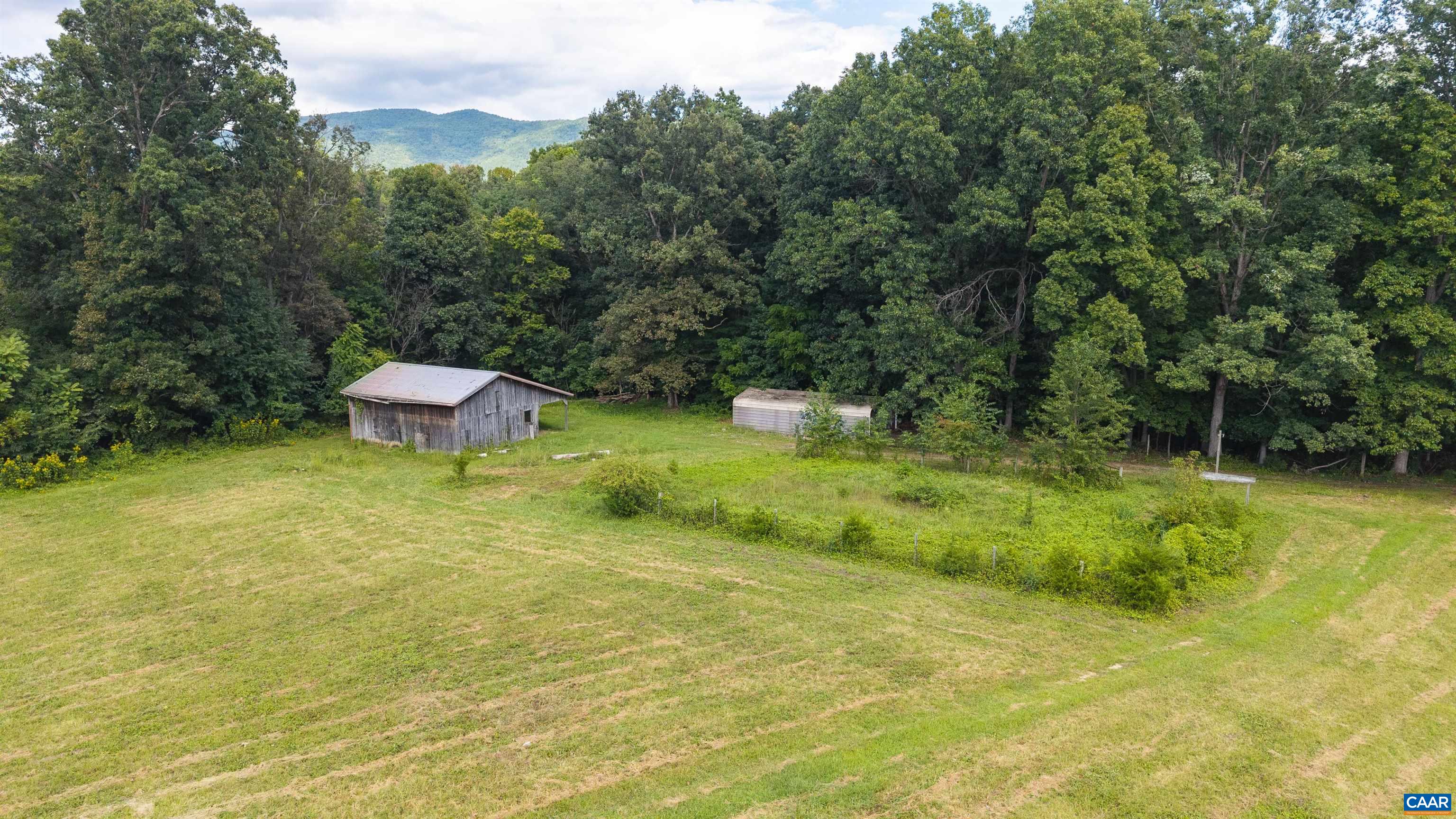4015 FOX MOUNTAIN RD, ELKTON, Virginia 22827, 4 Bedrooms Bedrooms, ,2 BathroomsBathrooms,Residential,4015 FOX MOUNTAIN RD,681626 MLS # 681626