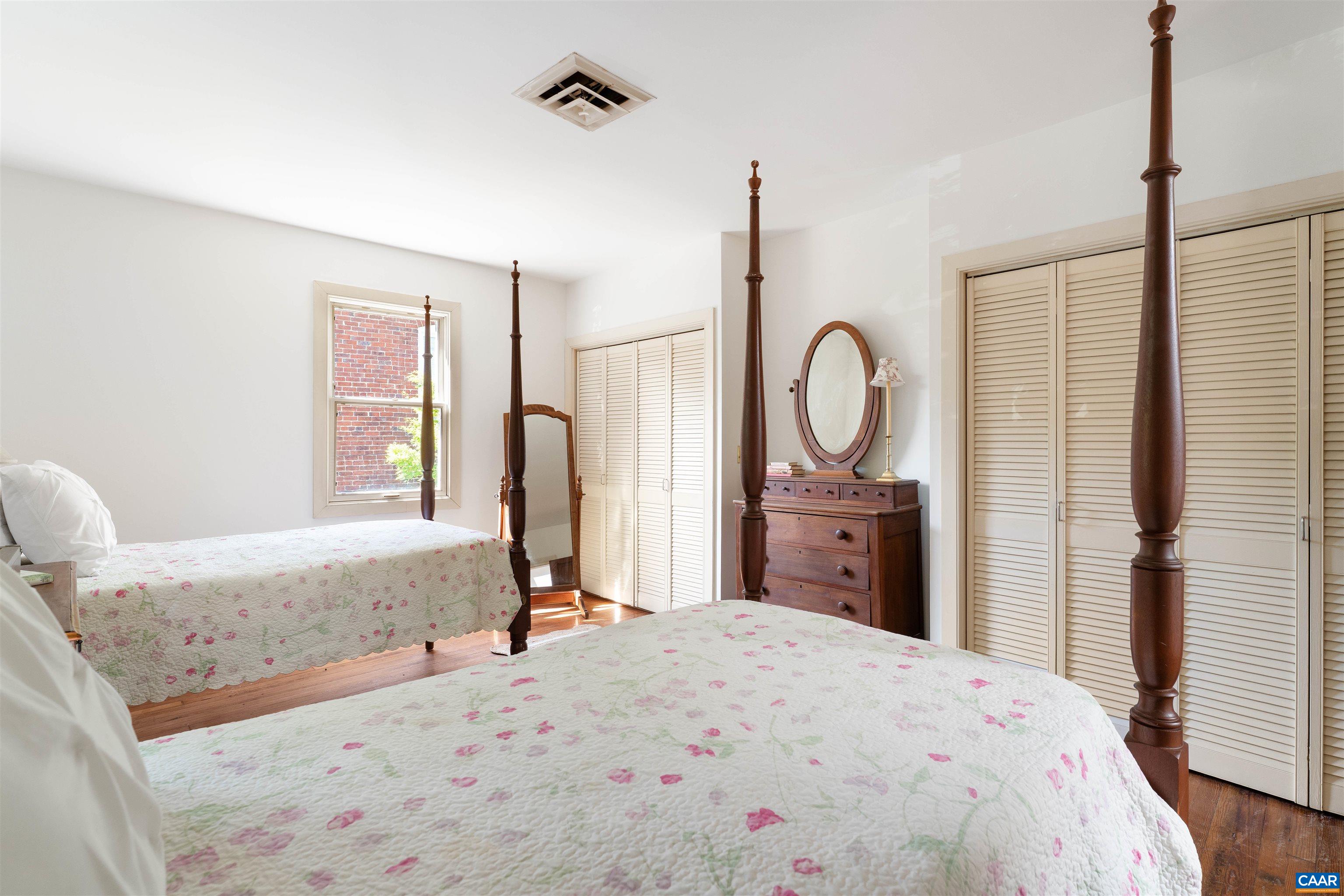 409 NE 2ND ST, CHARLOTTESVILLE, Virginia 22902, 3 Bedrooms Bedrooms, ,2 BathroomsBathrooms,Residential,409 NE 2ND ST,681571 MLS # 681571