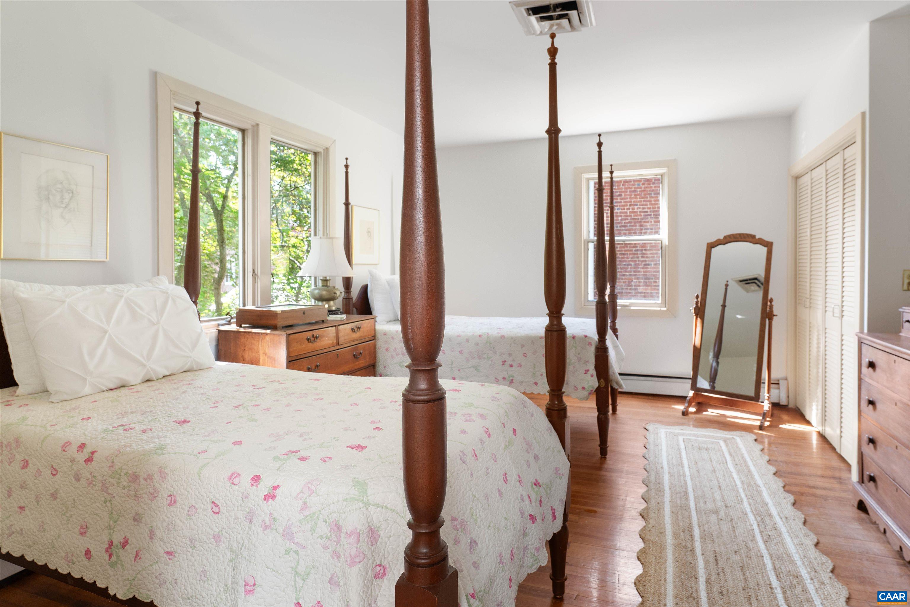 409 NE 2ND ST, CHARLOTTESVILLE, Virginia 22902, 3 Bedrooms Bedrooms, ,2 BathroomsBathrooms,Residential,409 NE 2ND ST,681571 MLS # 681571