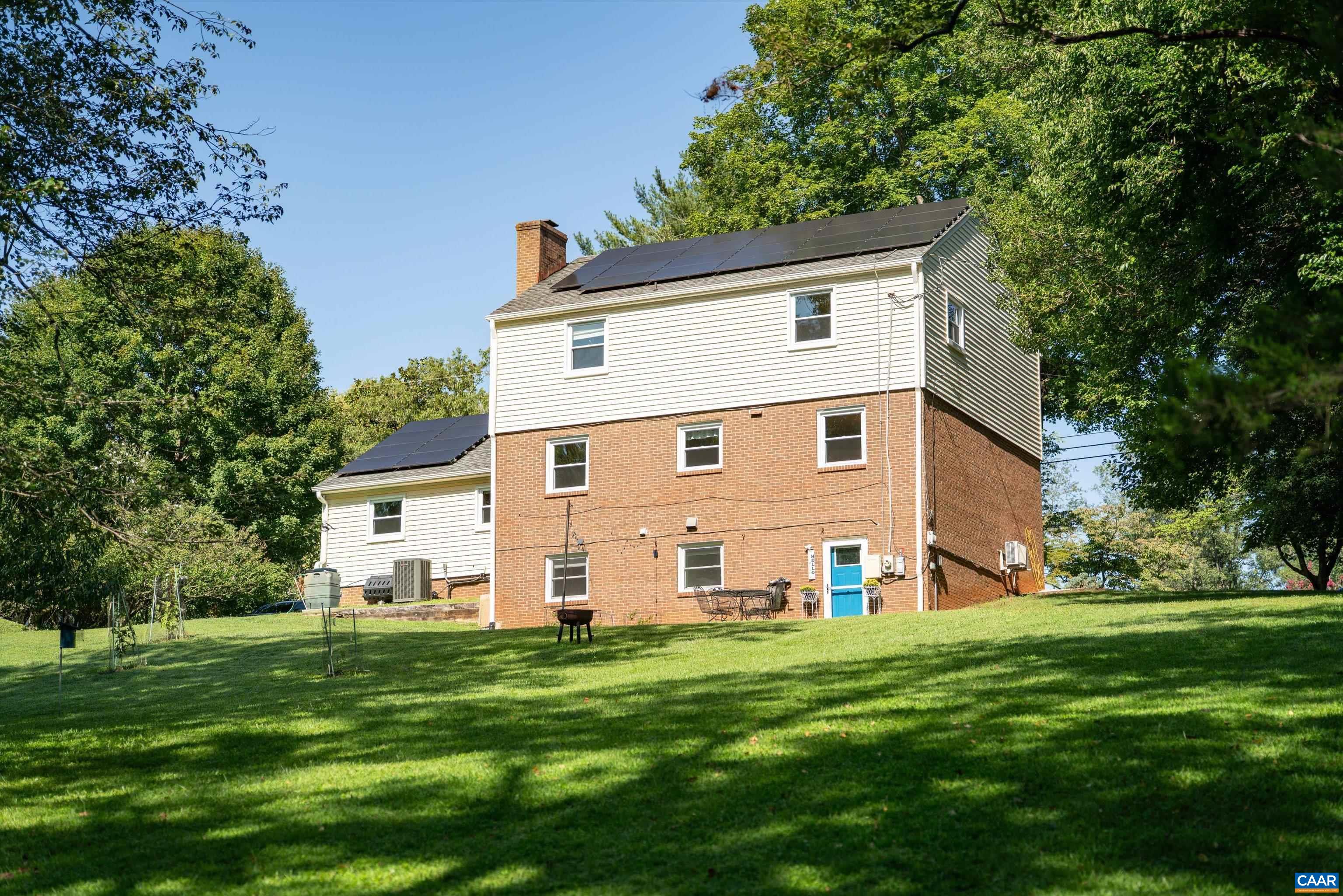 2606 HUNTINGTON RD, CHARLOTTESVILLE, Virginia 22901, 5 Bedrooms Bedrooms, ,3 BathroomsBathrooms,Residential,2606 HUNTINGTON RD,681661 MLS # 681661