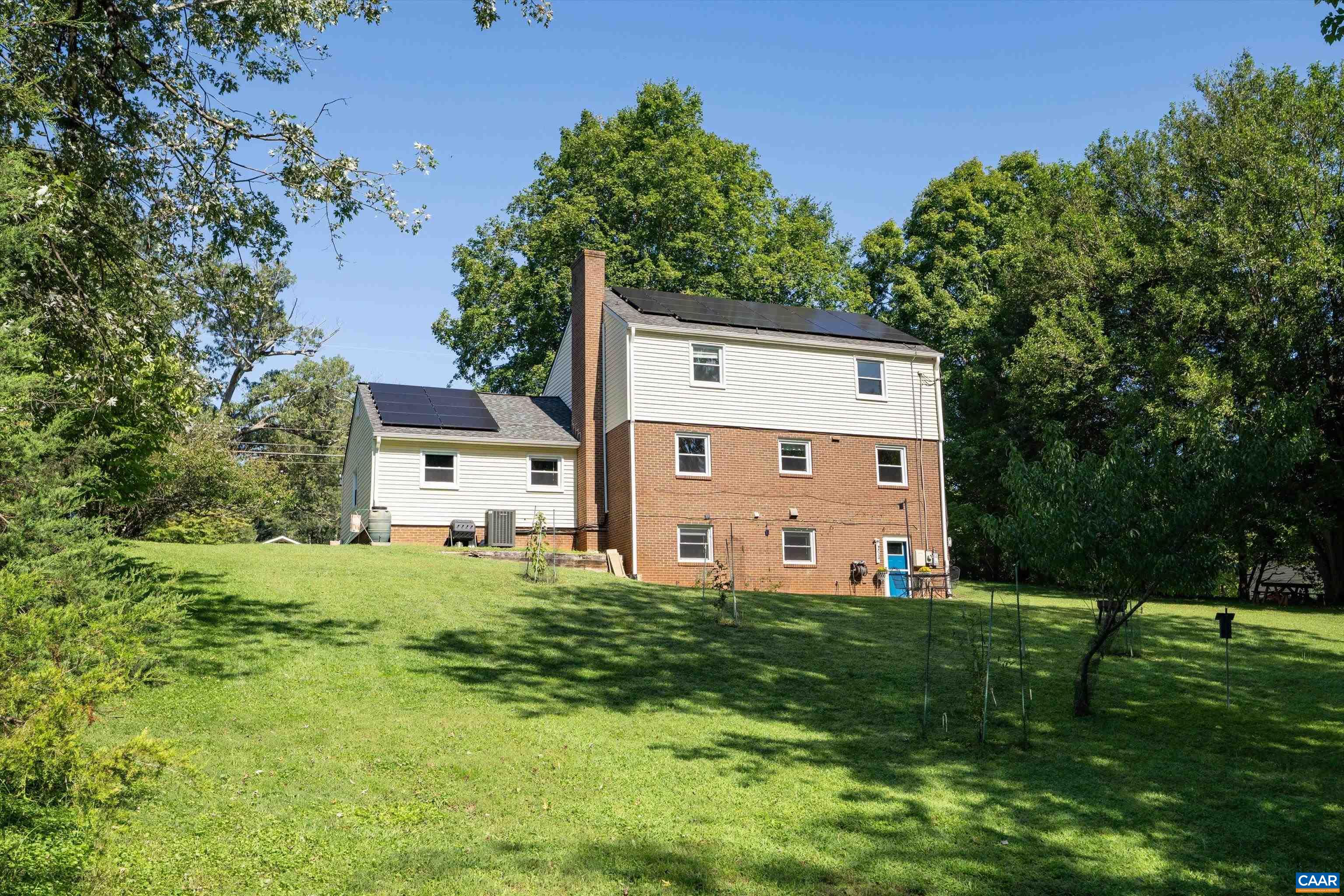 2606 HUNTINGTON RD, CHARLOTTESVILLE, Virginia 22901, 5 Bedrooms Bedrooms, ,3 BathroomsBathrooms,Residential,2606 HUNTINGTON RD,681661 MLS # 681661