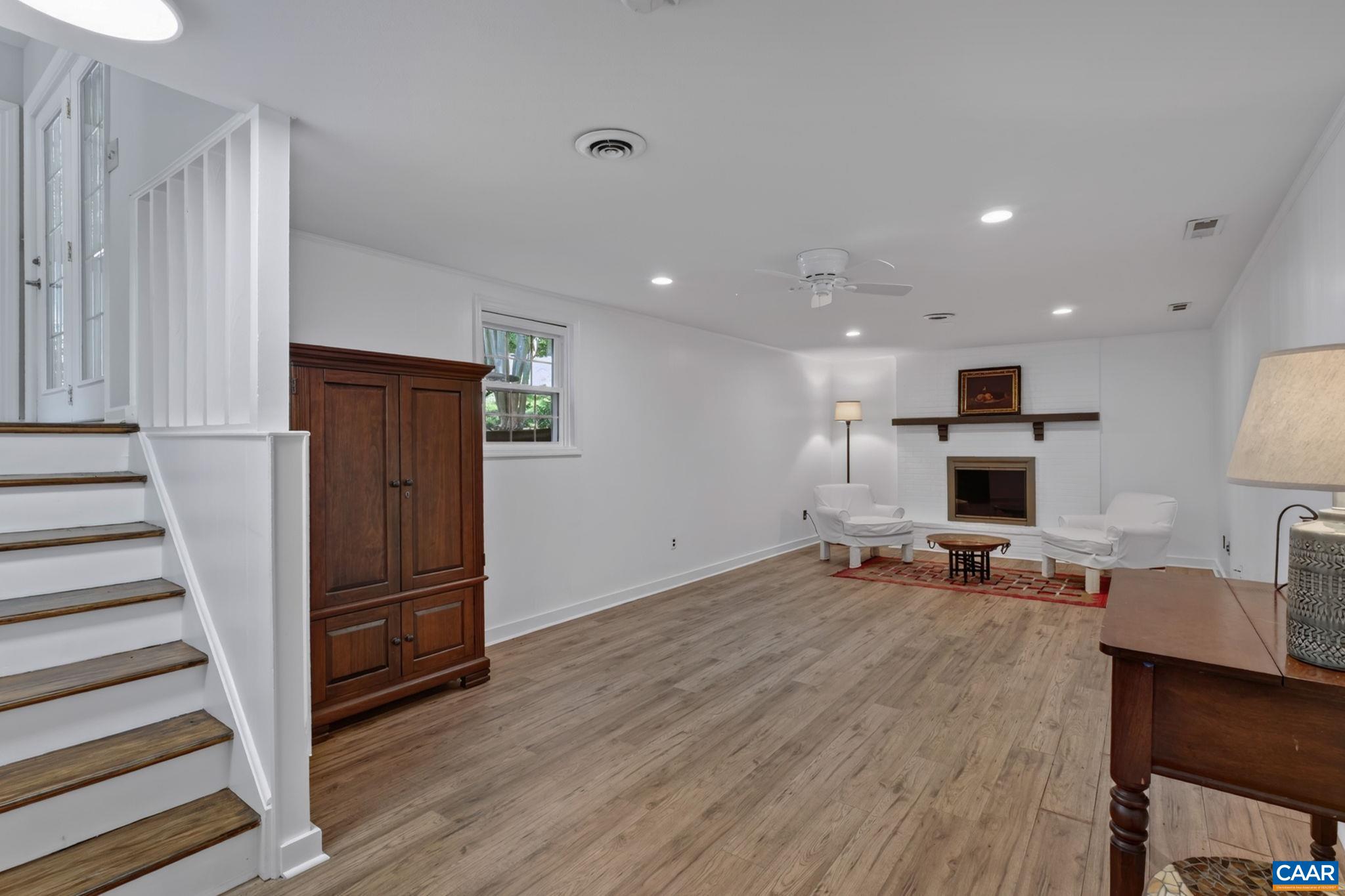 116 VINCENNES RD, CHARLOTTESVILLE, Virginia 22911, 4 Bedrooms Bedrooms, ,3 BathroomsBathrooms,Residential,116 VINCENNES RD,681746 MLS # 681746