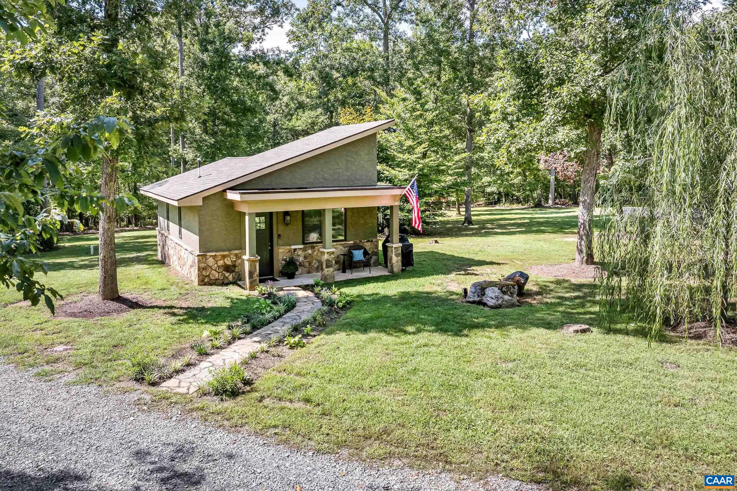 A guest cottage, possible AIRBNB, In-Law Suite A guest cottage, possible AIRBNB, In-Law Suite