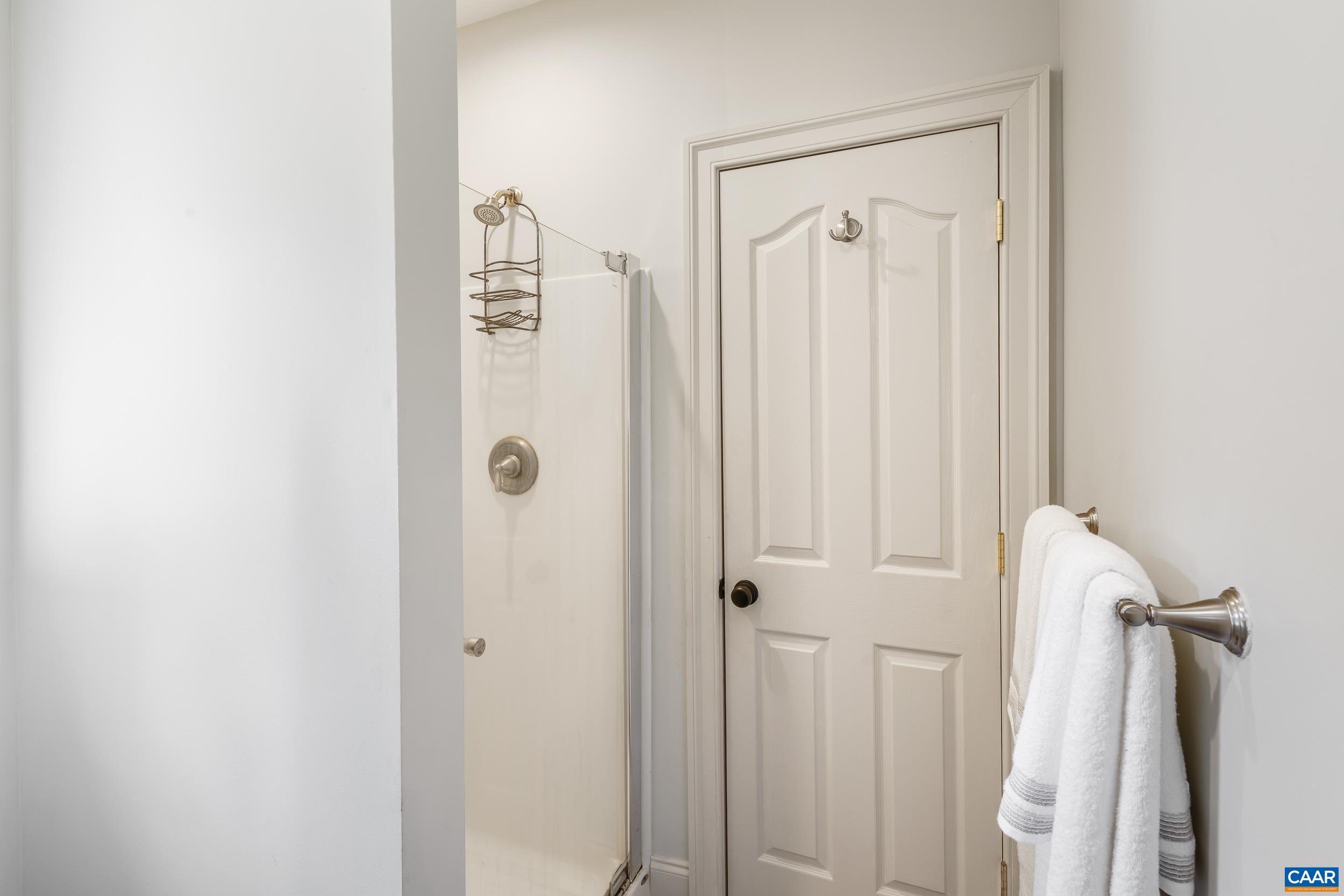 2725 THOMAS JEFFERSON PKWY, CHARLOTTESVILLE, Virginia 22902, 3 Bedrooms Bedrooms, ,1 BathroomBathrooms,Residential,2725 THOMAS JEFFERSON PKWY,681311 MLS # 681311 2725 THOMAS JEFFERSON PKWY, CHARLOTTESVILLE, Virginia 22902, 3 Bedrooms Bedrooms, ,1 BathroomBathrooms,Residential,2725 THOMAS JEFFERSON PKWY,681311 MLS # 681311