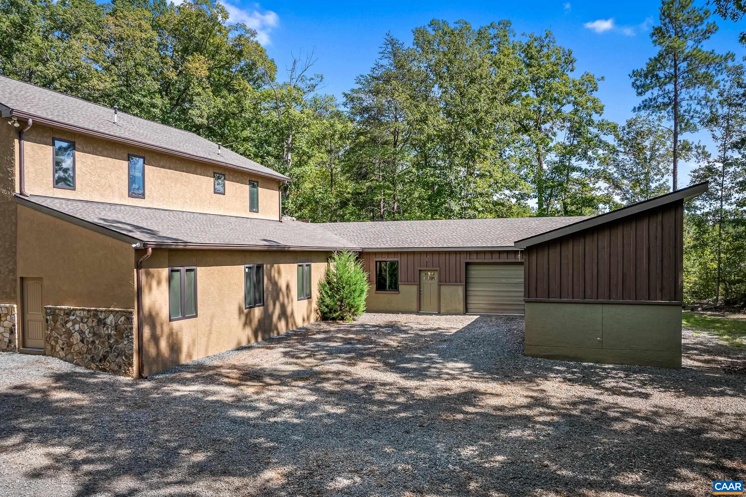 1200 sq ft of garage storage unconditioned space 1200 sq ft of garage storage unconditioned space