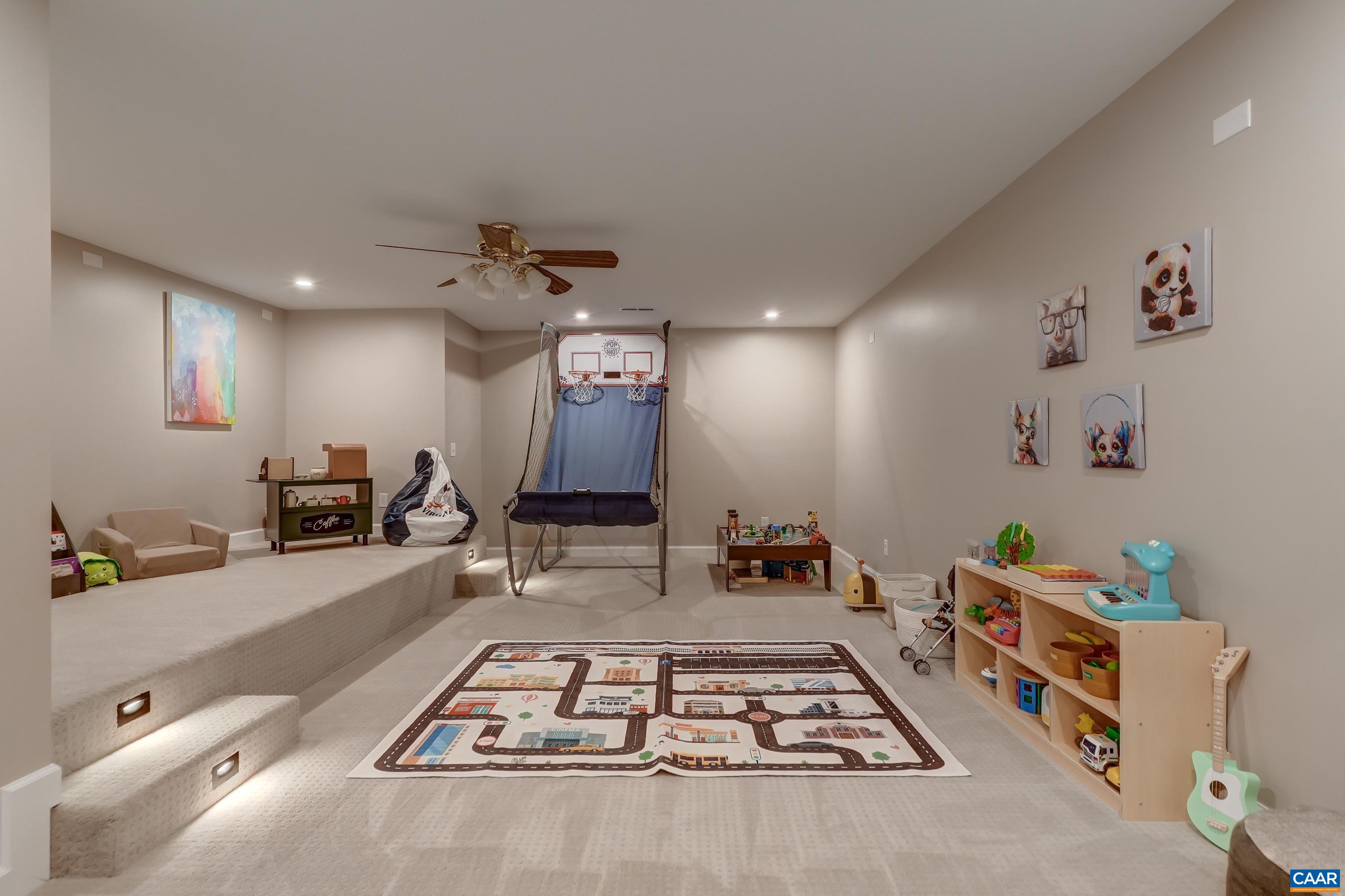 Play room/media room. Play room/media room.