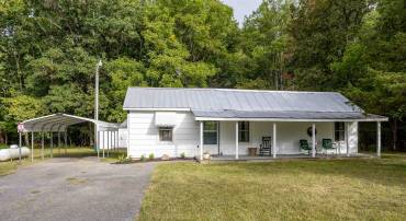 1737 LITTLE RIVER RD, GOSHEN, Virginia 24439, 2 Bedrooms Bedrooms, ,1 BathroomBathrooms,Residential,1737 LITTLE RIVER RD,681762 MLS # 681762
