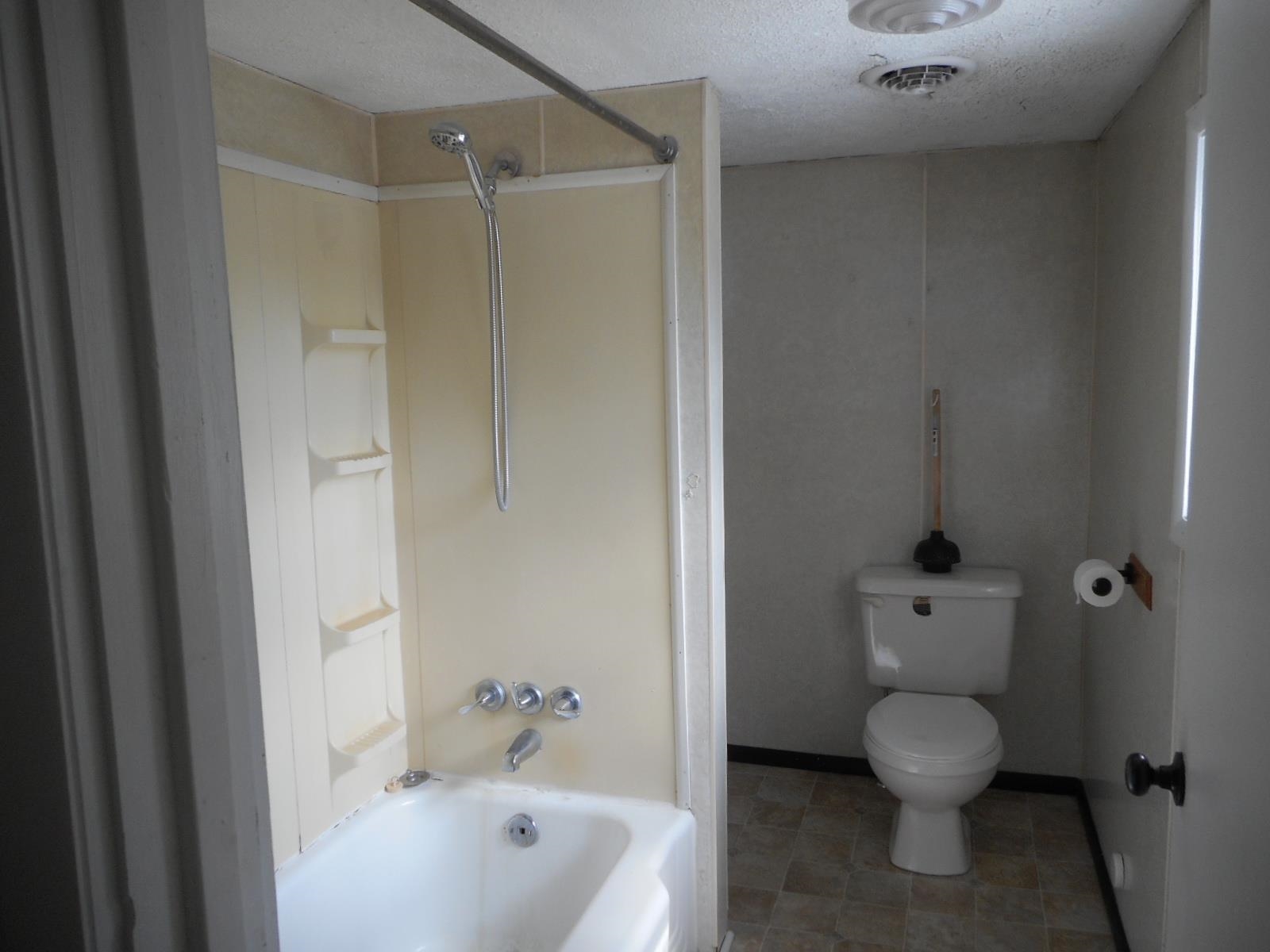 312 FIRST ST, SHENANDOAH, Virginia 22849, 4 Bedrooms Bedrooms, ,2 BathroomsBathrooms,Residential,Byler 1988,312 FIRST ST,681770 MLS # 681770