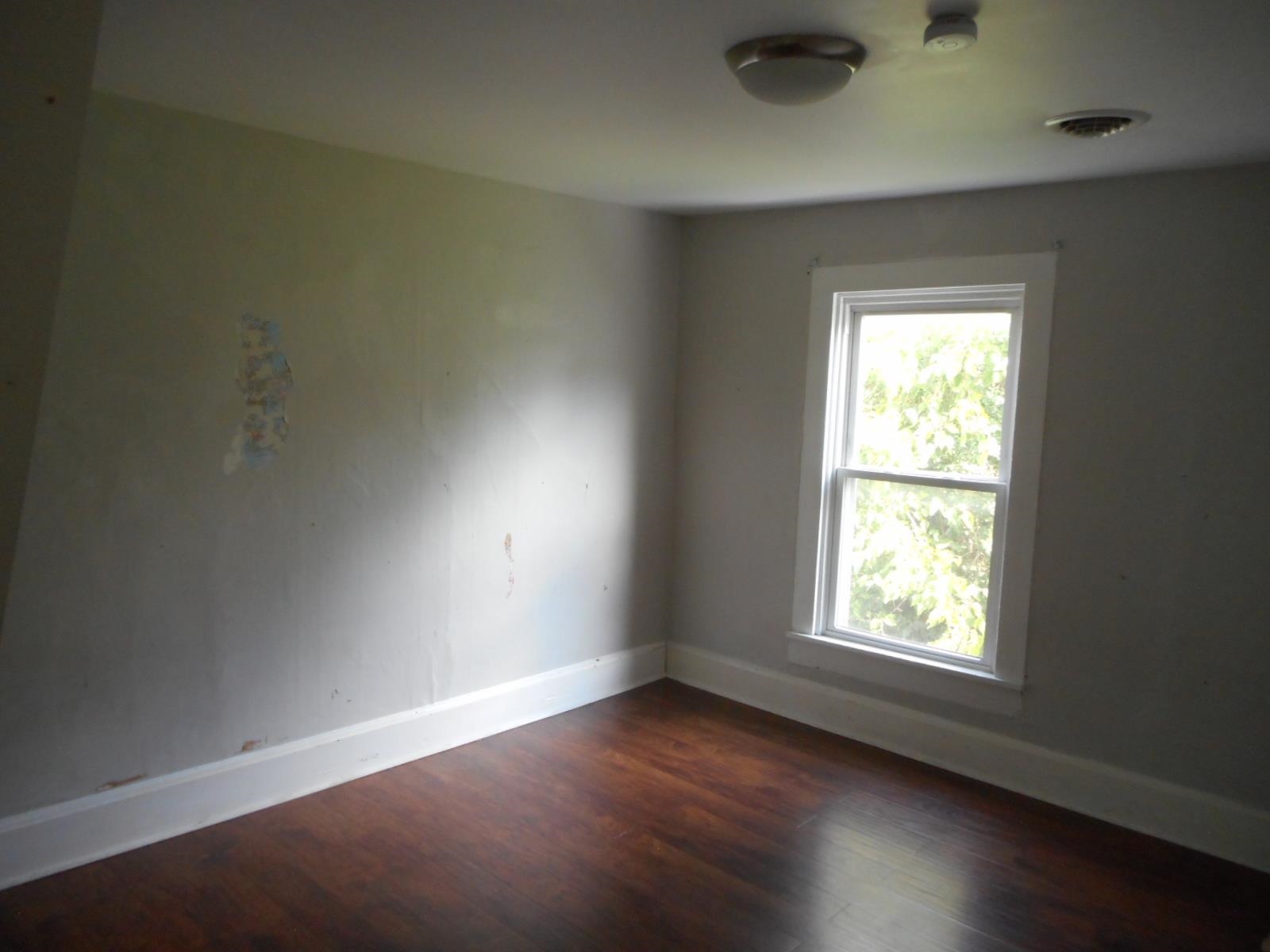 312 FIRST ST, SHENANDOAH, Virginia 22849, 4 Bedrooms Bedrooms, ,2 BathroomsBathrooms,Residential,Byler 1988,312 FIRST ST,681770 MLS # 681770