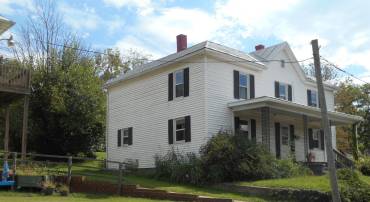 312 FIRST ST, SHENANDOAH, Virginia 22849, 4 Bedrooms Bedrooms, ,2 BathroomsBathrooms,Residential,Byler 1988,312 FIRST ST,681770 MLS # 681770