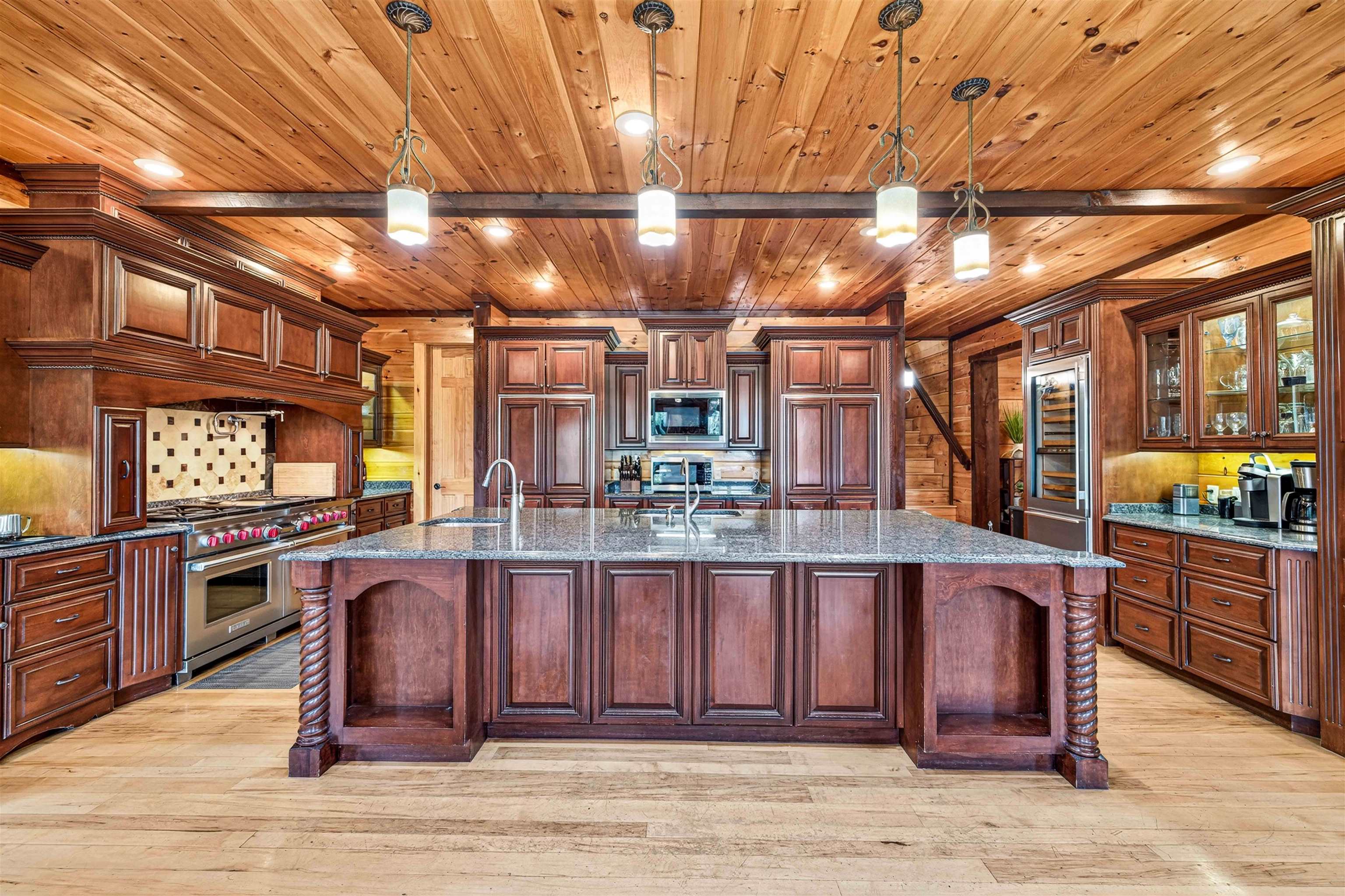 3012 MASSANUTTEN DR, MCGAHEYSVILLE, Virginia 22840, 9 Bedrooms Bedrooms, ,11 BathroomsBathrooms,Residential,Payton's Peak,3012 MASSANUTTEN DR,681773 MLS # 681773