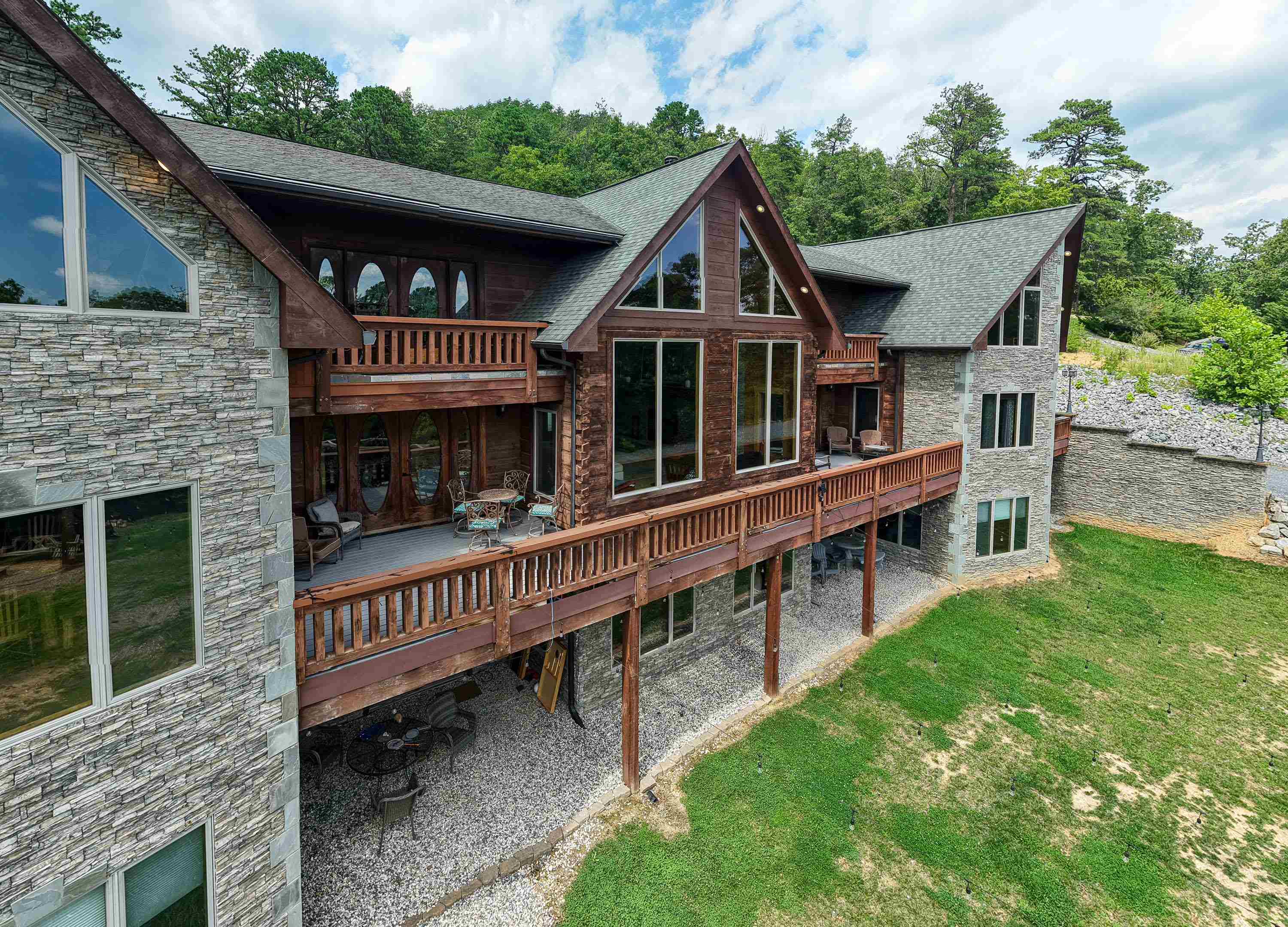 3012 MASSANUTTEN DR, MCGAHEYSVILLE, Virginia 22840, 9 Bedrooms Bedrooms, ,11 BathroomsBathrooms,Residential,Payton's Peak,3012 MASSANUTTEN DR,681773 MLS # 681773