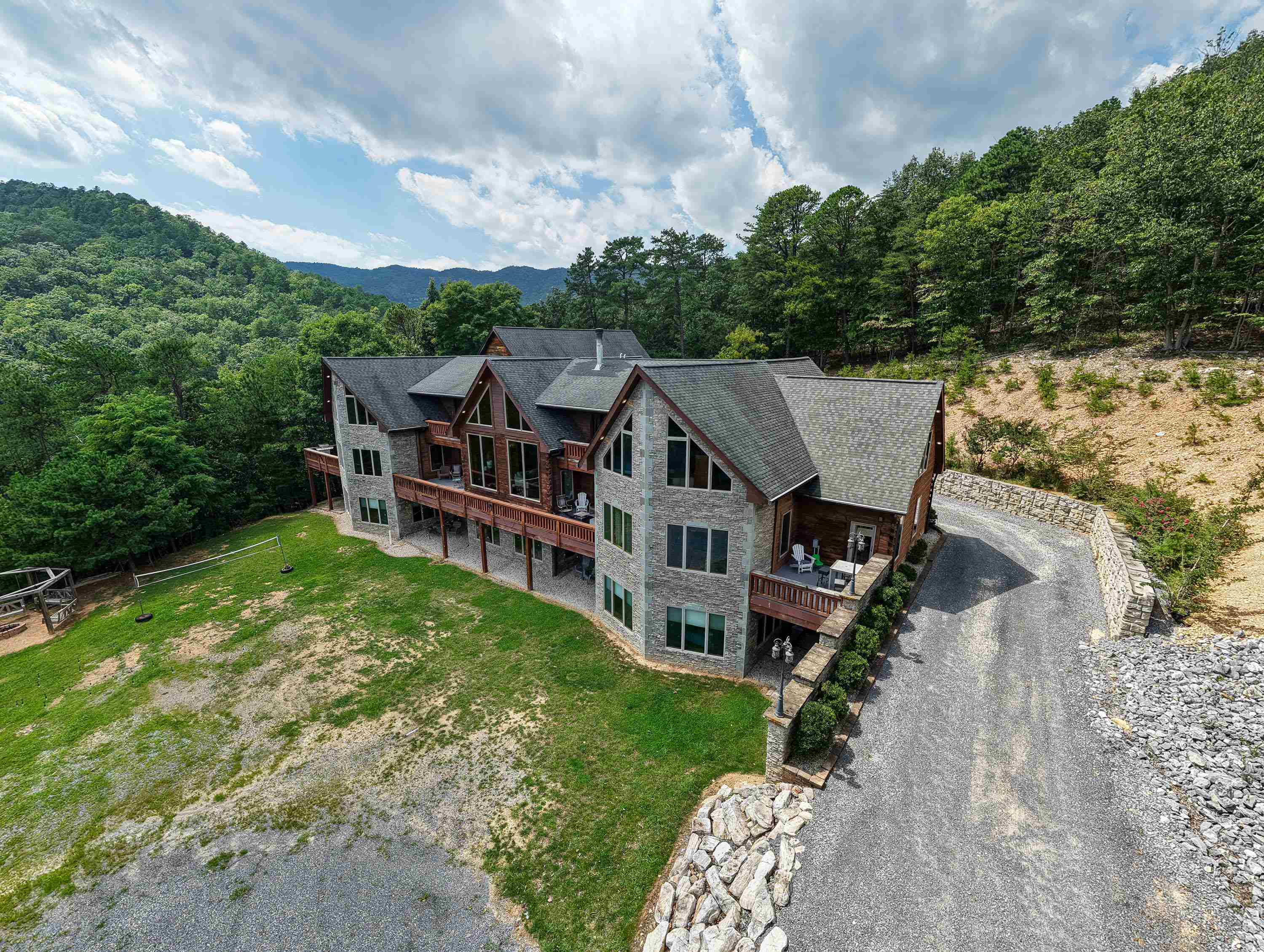 3012 MASSANUTTEN DR, MCGAHEYSVILLE, Virginia 22840, 9 Bedrooms Bedrooms, ,11 BathroomsBathrooms,Residential,Payton's Peak,3012 MASSANUTTEN DR,681773 MLS # 681773