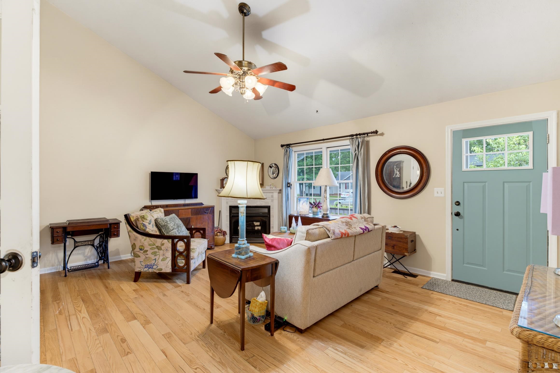 108 CANTON LN, STUARTS DRAFT, Virginia 24477, 3 Bedrooms Bedrooms, ,2 BathroomsBathrooms,Residential,Private Oasis,108 CANTON LN,681782 MLS # 681782 108 CANTON LN, STUARTS DRAFT, Virginia 24477, 3 Bedrooms Bedrooms, ,2 BathroomsBathrooms,Residential,Private Oasis,108 CANTON LN,681782 MLS # 681782