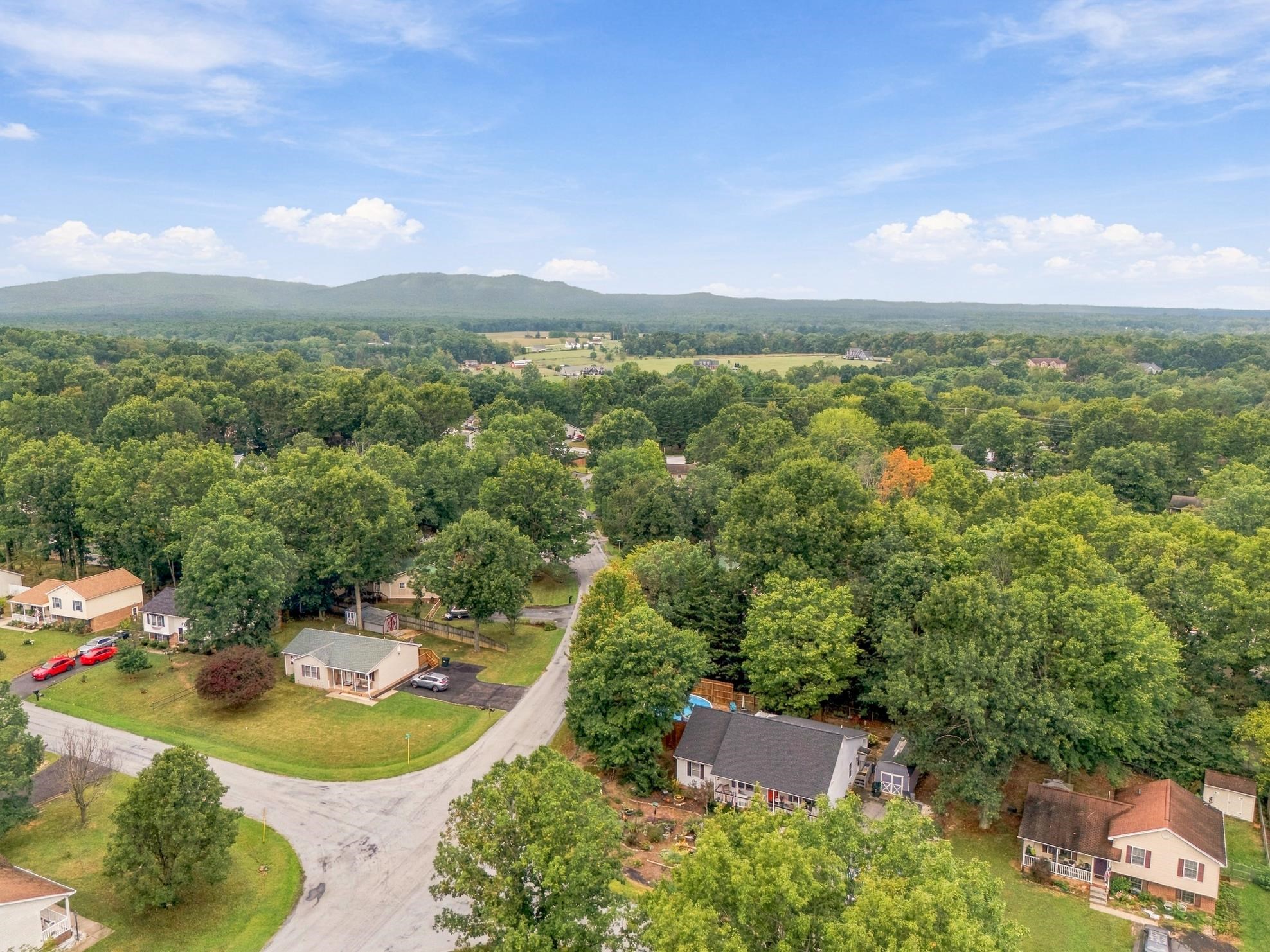 108 CANTON LN, STUARTS DRAFT, Virginia 24477, 3 Bedrooms Bedrooms, ,2 BathroomsBathrooms,Residential,Private Oasis,108 CANTON LN,681782 MLS # 681782 108 CANTON LN, STUARTS DRAFT, Virginia 24477, 3 Bedrooms Bedrooms, ,2 BathroomsBathrooms,Residential,Private Oasis,108 CANTON LN,681782 MLS # 681782