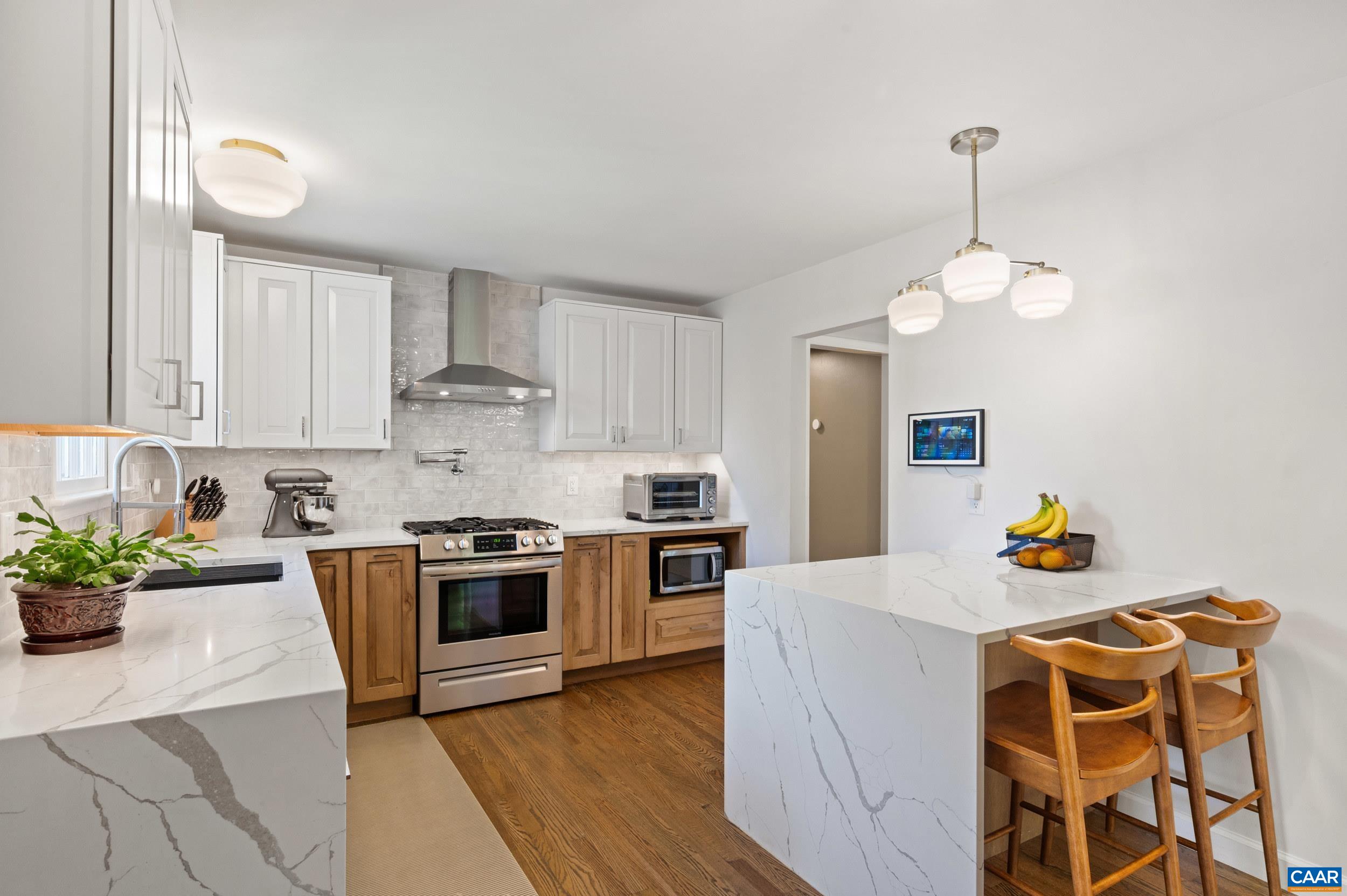 1435 RUGBY AVE, CHARLOTTESVILLE, Virginia 22903, 4 Bedrooms Bedrooms, ,3 BathroomsBathrooms,Residential,1435 RUGBY AVE,681785 MLS # 681785