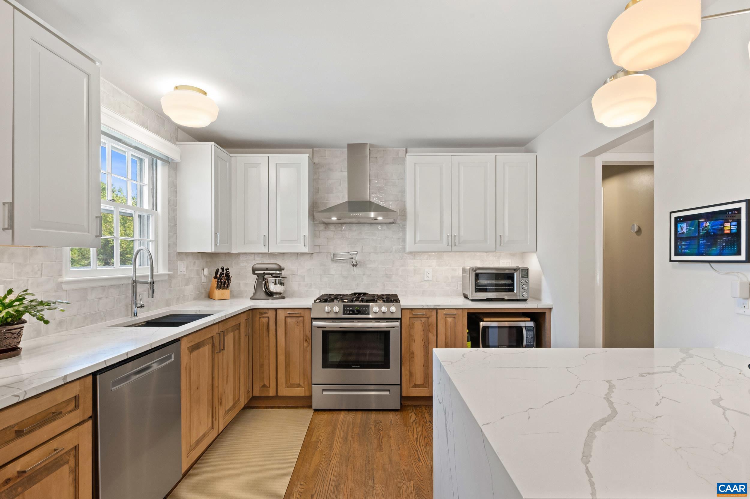 1435 RUGBY AVE, CHARLOTTESVILLE, Virginia 22903, 4 Bedrooms Bedrooms, ,3 BathroomsBathrooms,Residential,1435 RUGBY AVE,681785 MLS # 681785
