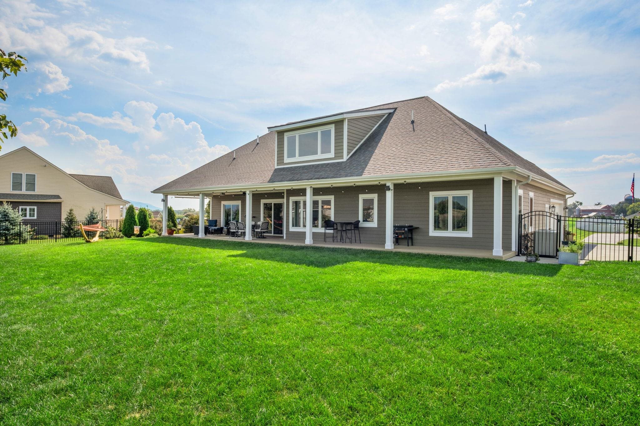 10100 DALMATIAN DR, MCGAHEYSVILLE, Virginia 22840, 5 Bedrooms Bedrooms, ,4 BathroomsBathrooms,Residential,10100 DALMATIAN DR,681630 MLS # 681630 10100 DALMATIAN DR, MCGAHEYSVILLE, Virginia 22840, 5 Bedrooms Bedrooms, ,4 BathroomsBathrooms,Residential,10100 DALMATIAN DR,681630 MLS # 681630