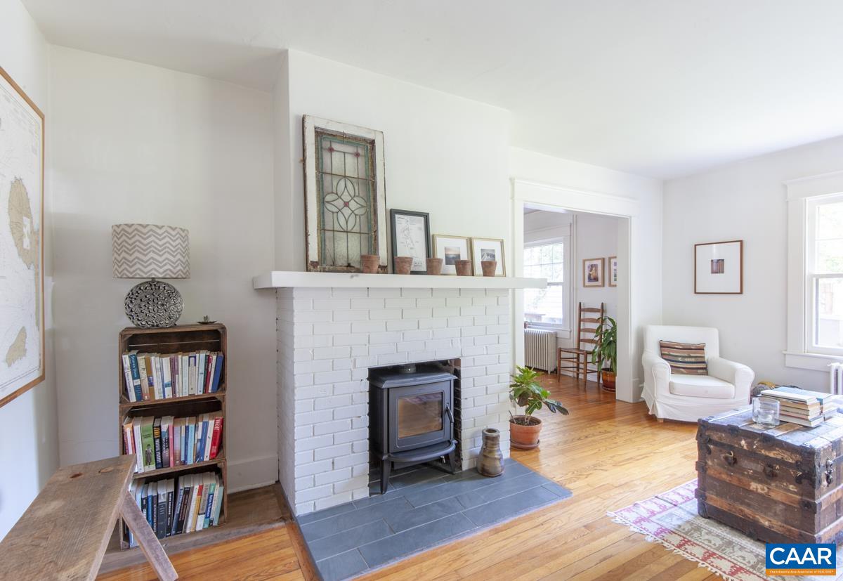 112 MONTE VISTA AVE, CHARLOTTESVILLE, Virginia 22903, 2 Bedrooms Bedrooms, ,1 BathroomBathrooms,Residential,112 MONTE VISTA AVE,681647 MLS # 681647 112 MONTE VISTA AVE, CHARLOTTESVILLE, Virginia 22903, 2 Bedrooms Bedrooms, ,1 BathroomBathrooms,Residential,112 MONTE VISTA AVE,681647 MLS # 681647