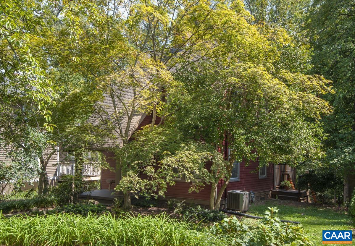 112 MONTE VISTA AVE, CHARLOTTESVILLE, Virginia 22903, 2 Bedrooms Bedrooms, ,1 BathroomBathrooms,Residential,112 MONTE VISTA AVE,681647 MLS # 681647 112 MONTE VISTA AVE, CHARLOTTESVILLE, Virginia 22903, 2 Bedrooms Bedrooms, ,1 BathroomBathrooms,Residential,112 MONTE VISTA AVE,681647 MLS # 681647