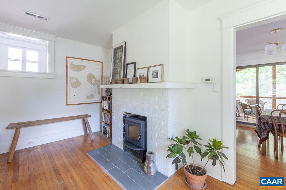112 MONTE VISTA AVE, CHARLOTTESVILLE, Virginia 22903, 2 Bedrooms Bedrooms, ,1 BathroomBathrooms,Residential,112 MONTE VISTA AVE,681647 MLS # 681647 112 MONTE VISTA AVE, CHARLOTTESVILLE, Virginia 22903, 2 Bedrooms Bedrooms, ,1 BathroomBathrooms,Residential,112 MONTE VISTA AVE,681647 MLS # 681647
