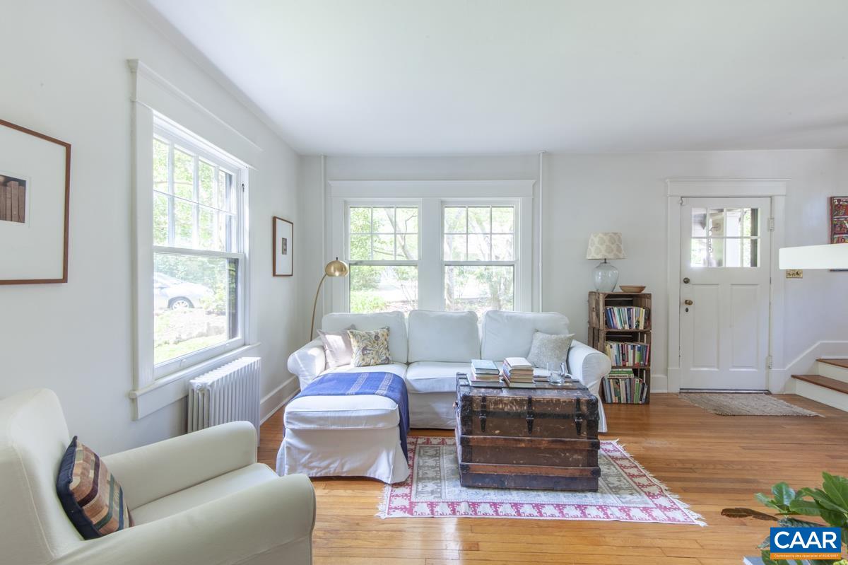 112 MONTE VISTA AVE, CHARLOTTESVILLE, Virginia 22903, 2 Bedrooms Bedrooms, ,1 BathroomBathrooms,Residential,112 MONTE VISTA AVE,681647 MLS # 681647 112 MONTE VISTA AVE, CHARLOTTESVILLE, Virginia 22903, 2 Bedrooms Bedrooms, ,1 BathroomBathrooms,Residential,112 MONTE VISTA AVE,681647 MLS # 681647
