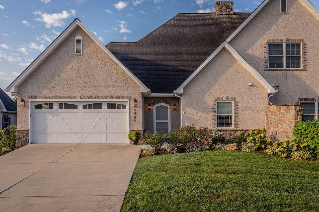1744 HERITAGE ESTATES CIR, HARRISONBURG, Virginia 22801, 3 Bedrooms Bedrooms, ,3 BathroomsBathrooms,Residential,1744 HERITAGE ESTATES CIR,681664 MLS # 681664 1744 HERITAGE ESTATES CIR, HARRISONBURG, Virginia 22801, 3 Bedrooms Bedrooms, ,3 BathroomsBathrooms,Residential,1744 HERITAGE ESTATES CIR,681664 MLS # 681664