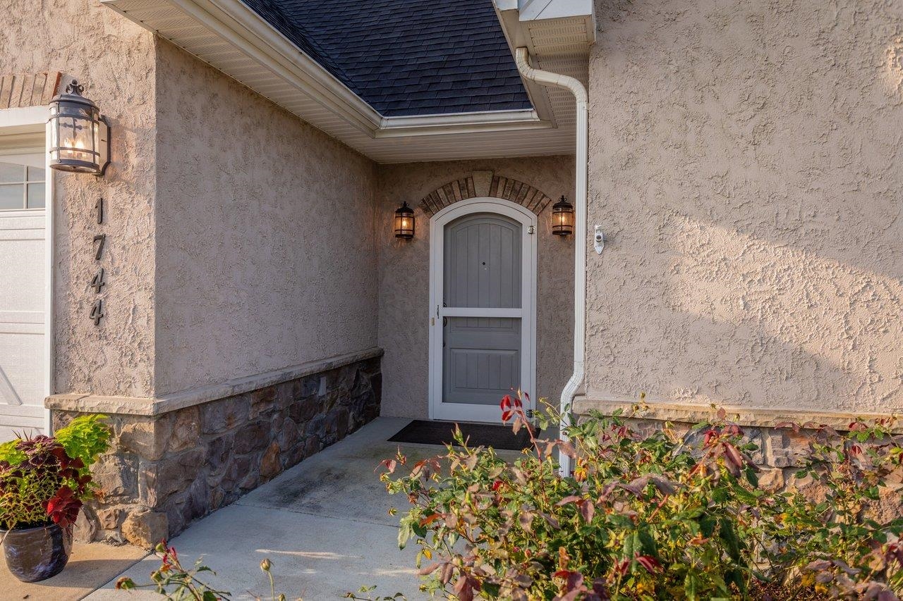 1744 HERITAGE ESTATES CIR, HARRISONBURG, Virginia 22801, 3 Bedrooms Bedrooms, ,3 BathroomsBathrooms,Residential,1744 HERITAGE ESTATES CIR,681664 MLS # 681664 1744 HERITAGE ESTATES CIR, HARRISONBURG, Virginia 22801, 3 Bedrooms Bedrooms, ,3 BathroomsBathrooms,Residential,1744 HERITAGE ESTATES CIR,681664 MLS # 681664
