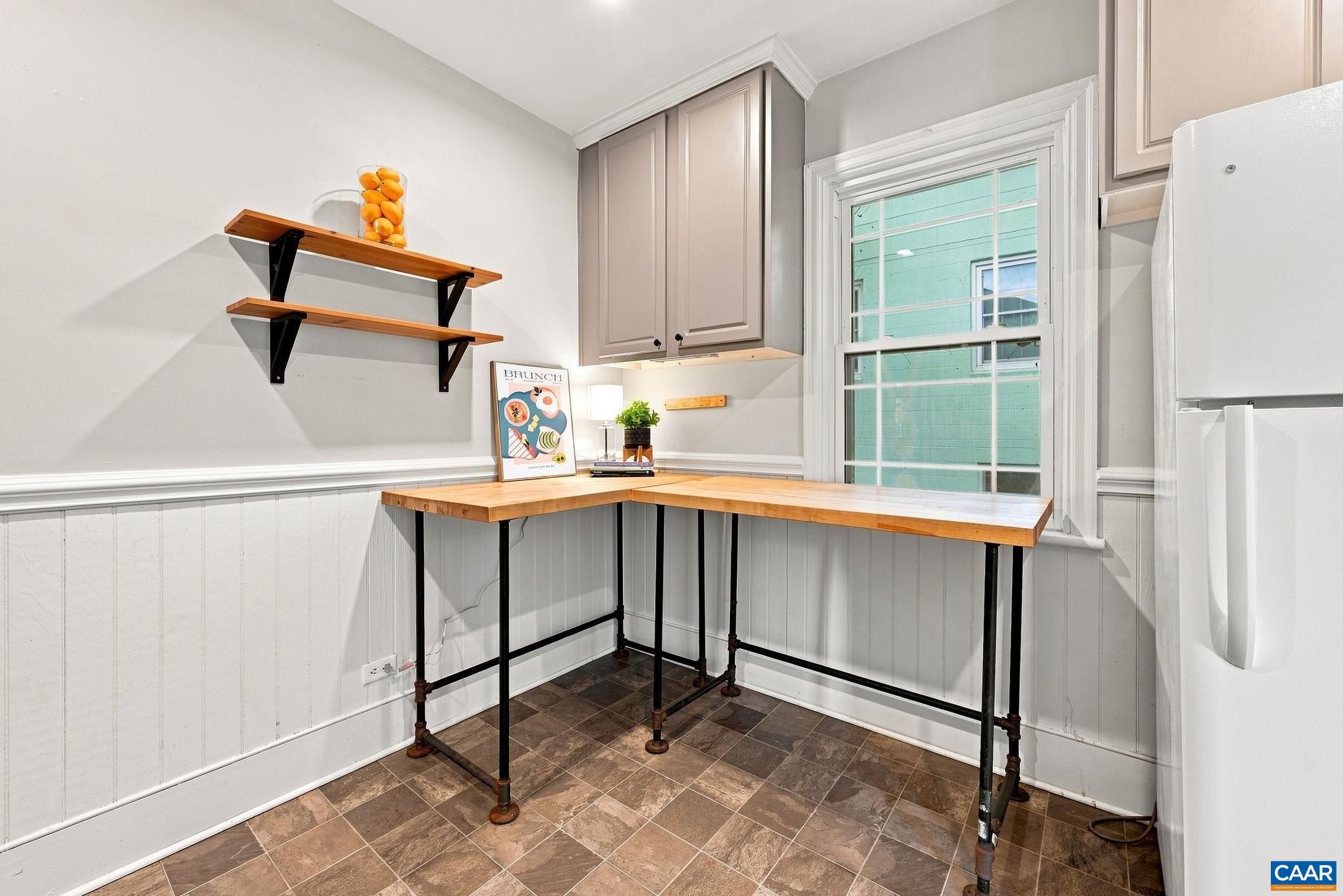 2302 CENTER AVE, CHARLOTTESVILLE, Virginia 22903, 2 Bedrooms Bedrooms, ,1 BathroomBathrooms,Residential,2302 CENTER AVE,681745 MLS # 681745 2302 CENTER AVE, CHARLOTTESVILLE, Virginia 22903, 2 Bedrooms Bedrooms, ,1 BathroomBathrooms,Residential,2302 CENTER AVE,681745 MLS # 681745
