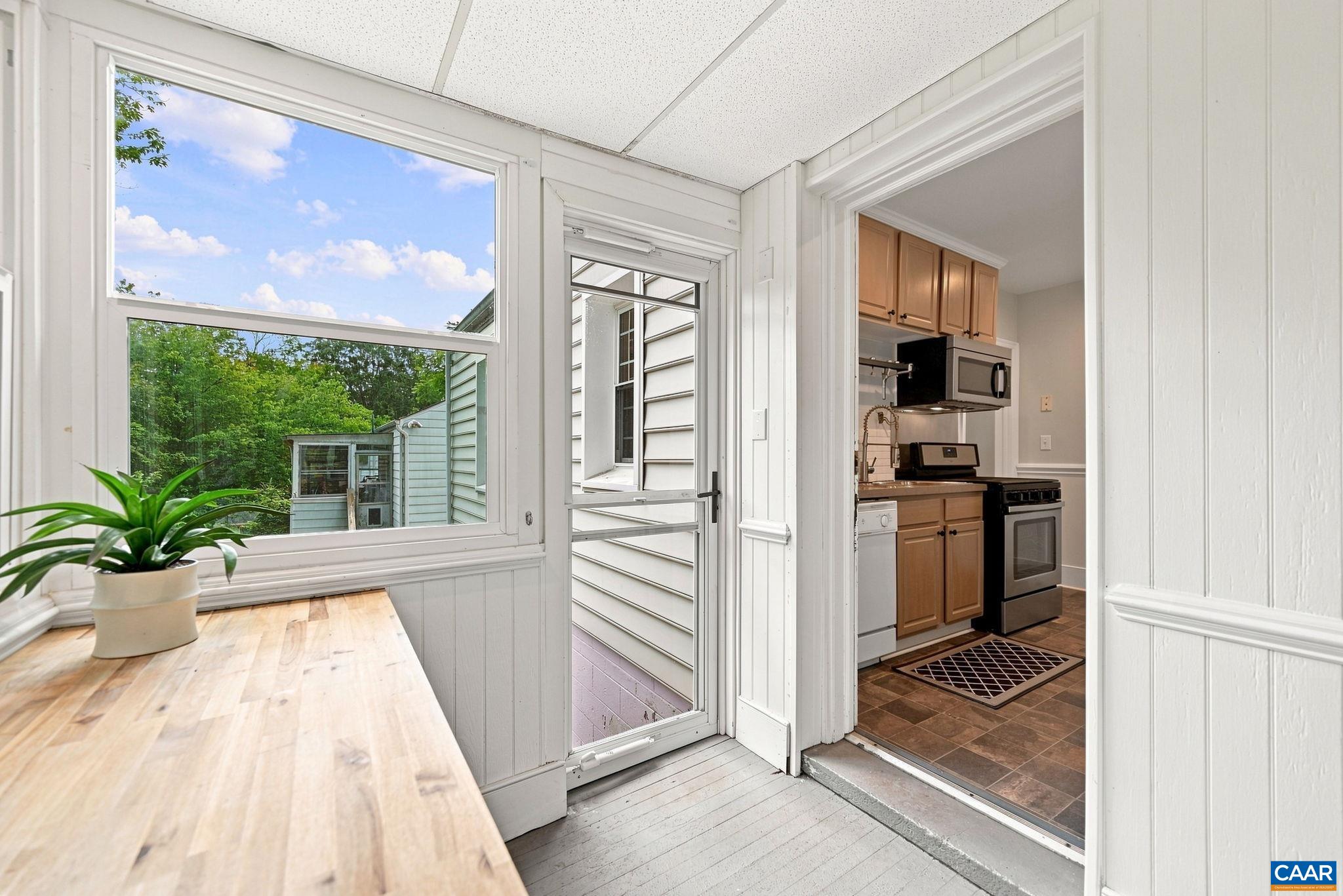 2302 CENTER AVE, CHARLOTTESVILLE, Virginia 22903, 2 Bedrooms Bedrooms, ,1 BathroomBathrooms,Residential,2302 CENTER AVE,681745 MLS # 681745 2302 CENTER AVE, CHARLOTTESVILLE, Virginia 22903, 2 Bedrooms Bedrooms, ,1 BathroomBathrooms,Residential,2302 CENTER AVE,681745 MLS # 681745