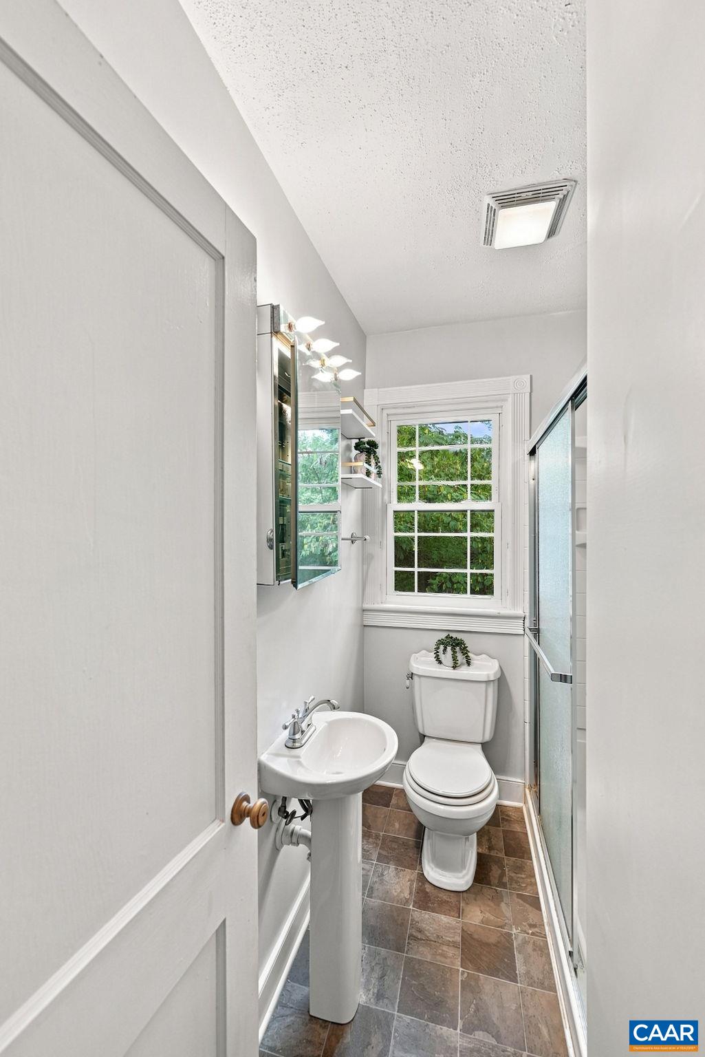 2302 CENTER AVE, CHARLOTTESVILLE, Virginia 22903, 2 Bedrooms Bedrooms, ,1 BathroomBathrooms,Residential,2302 CENTER AVE,681745 MLS # 681745 2302 CENTER AVE, CHARLOTTESVILLE, Virginia 22903, 2 Bedrooms Bedrooms, ,1 BathroomBathrooms,Residential,2302 CENTER AVE,681745 MLS # 681745